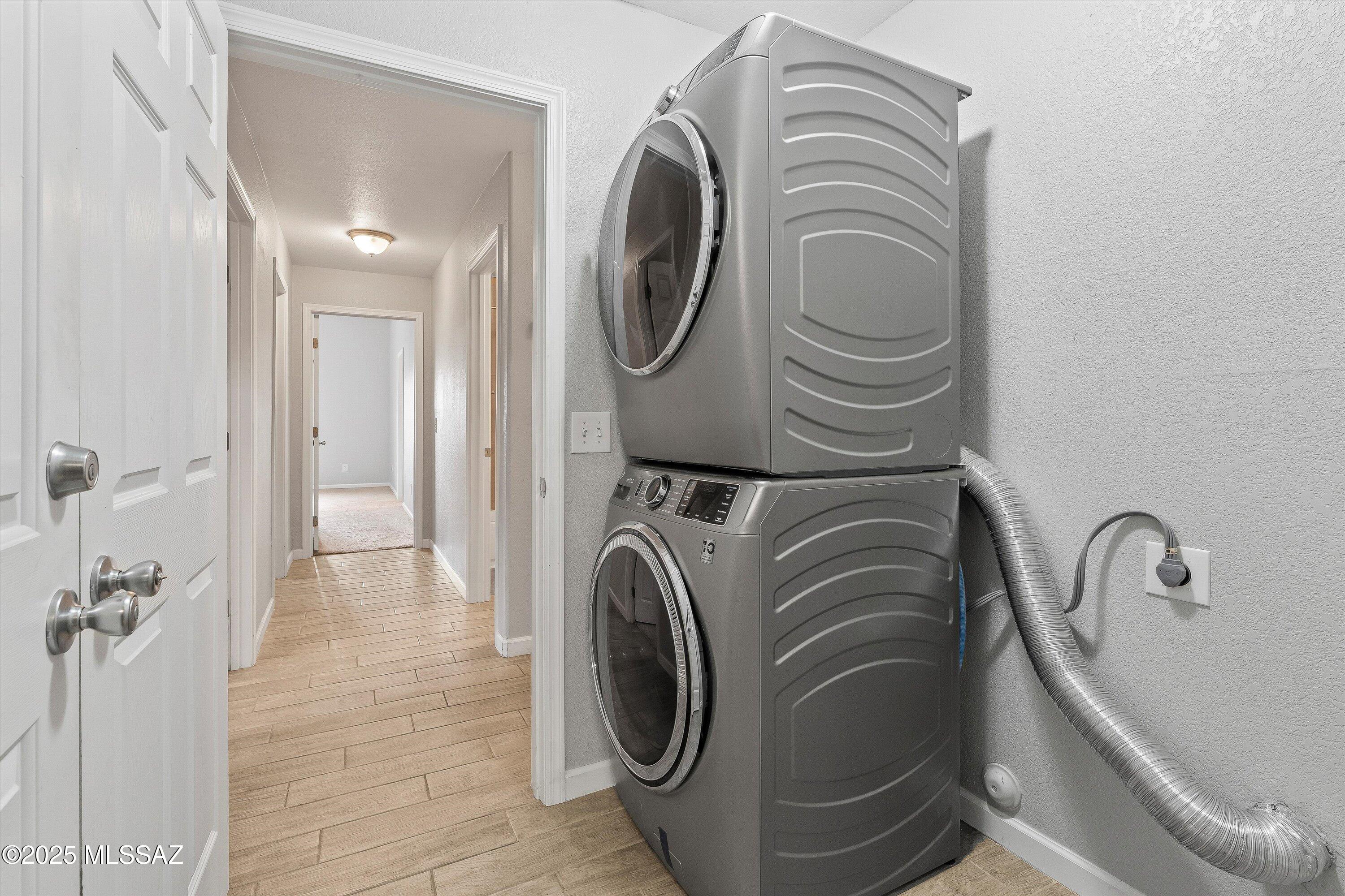 13201 N Classic Overlook Court