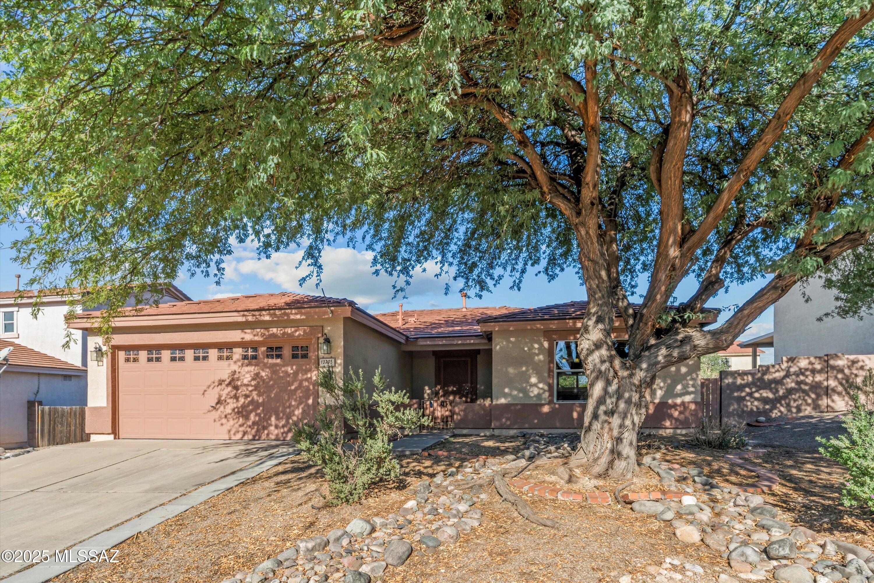 13705 E Oxmoor Valley Drive