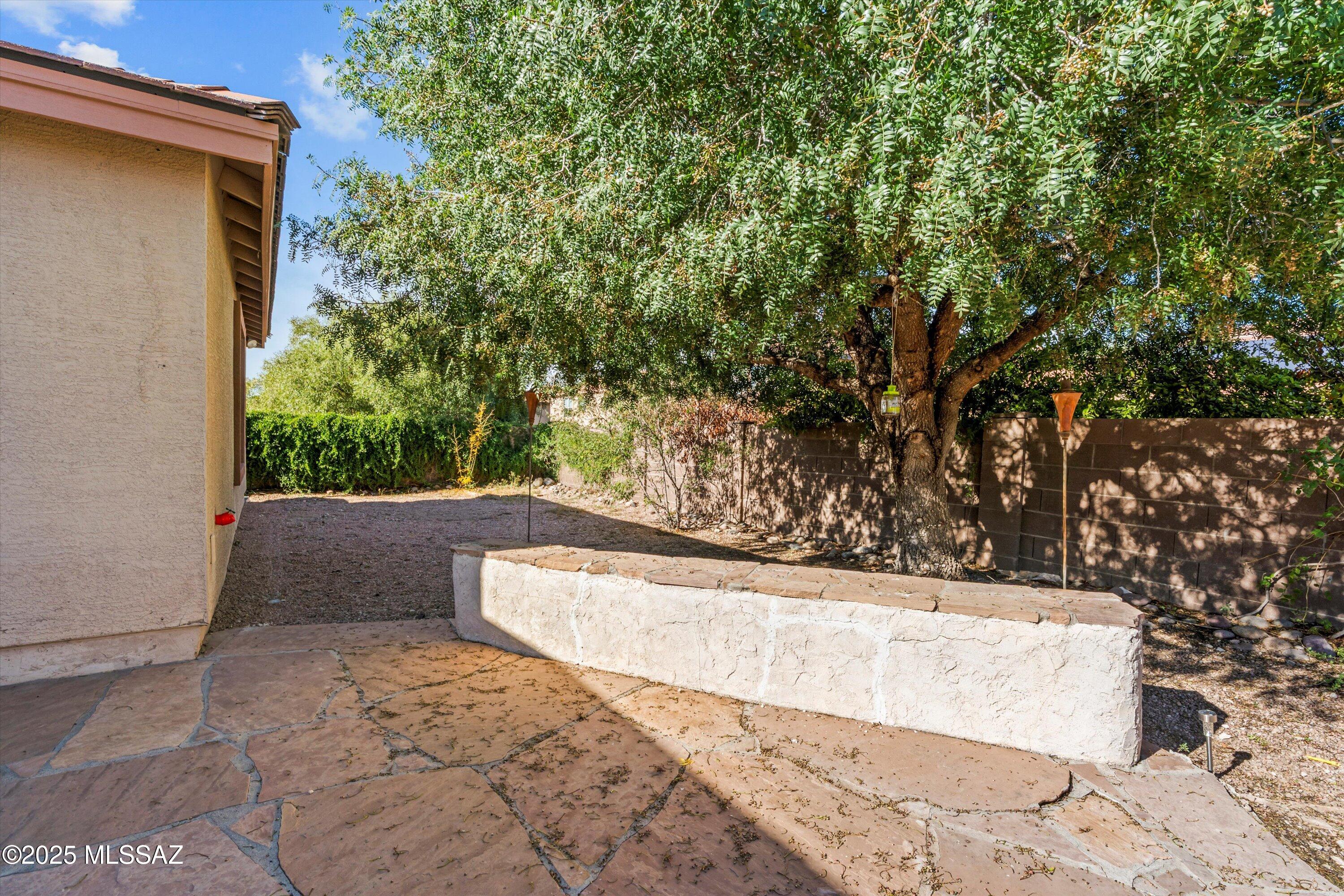 13705 E Oxmoor Valley Drive