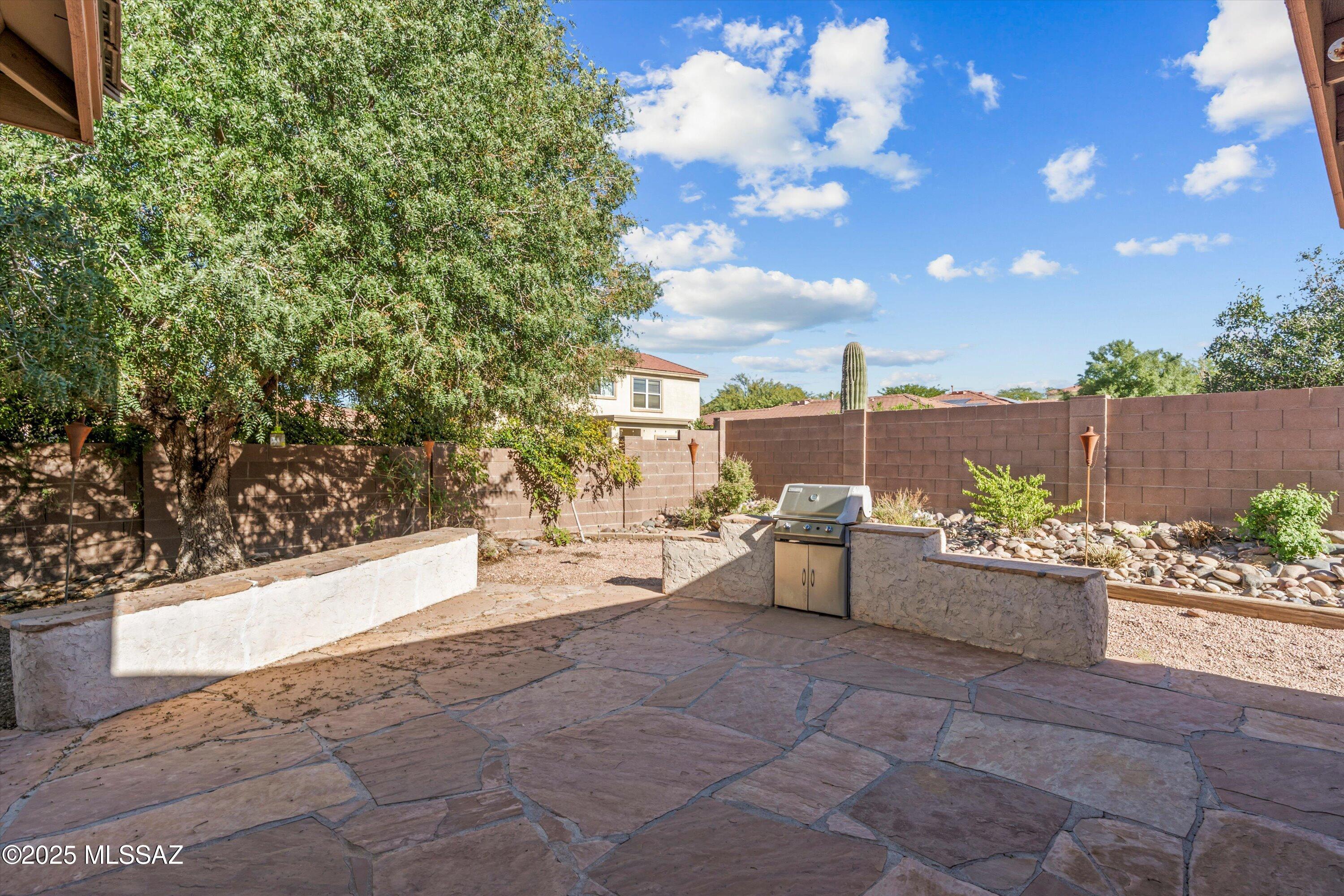 13705 E Oxmoor Valley Drive