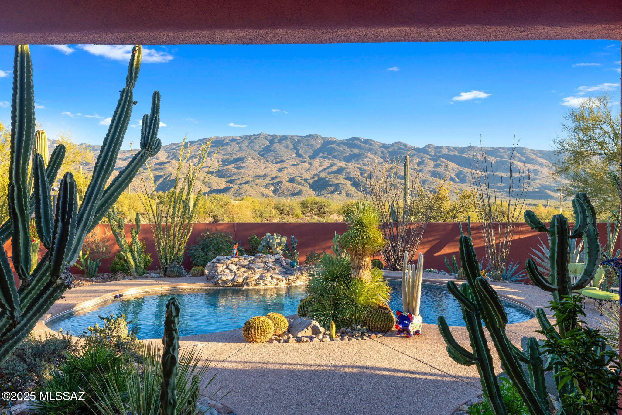 2315 N Avenida Sorgo