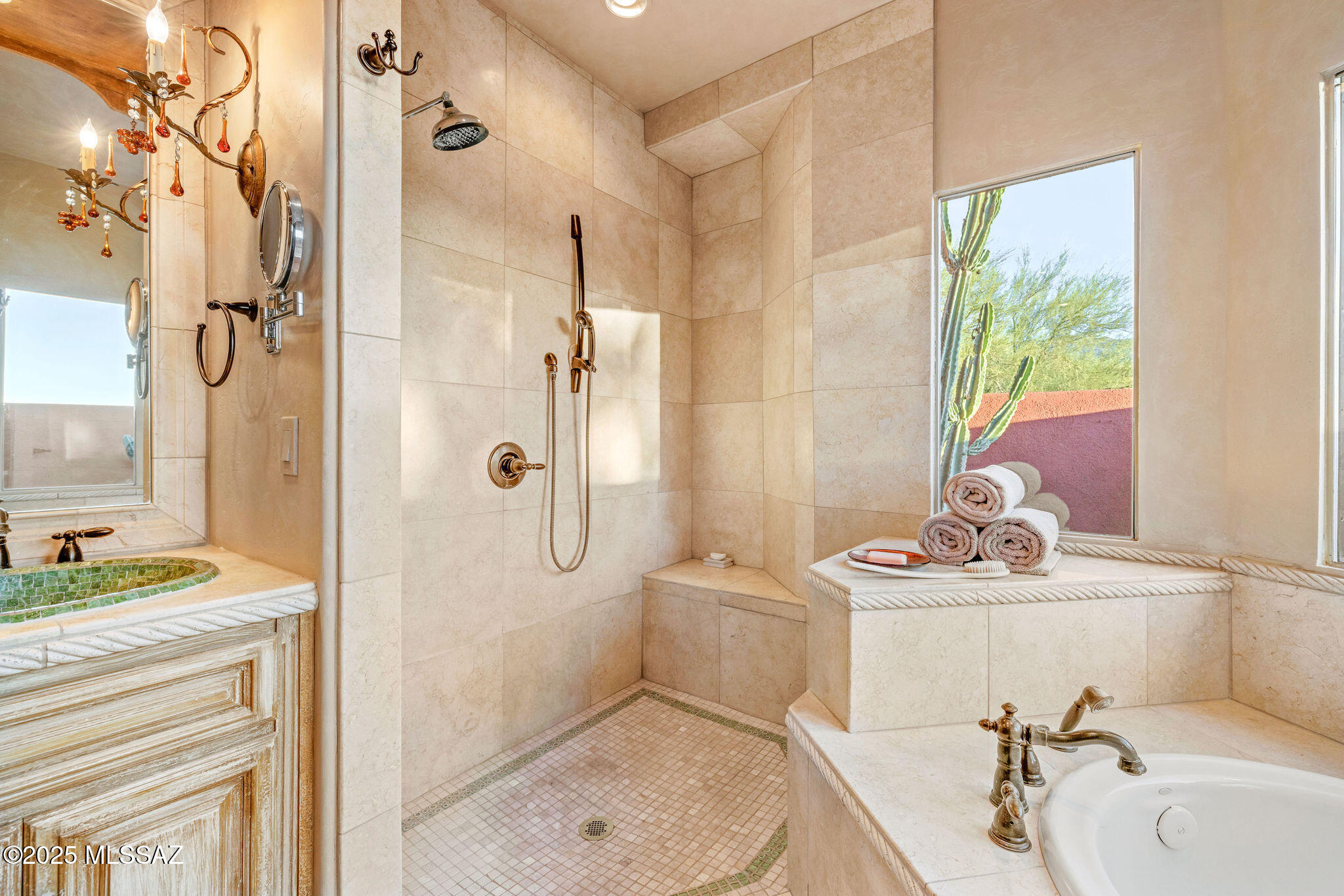 2315 N Avenida Sorgo