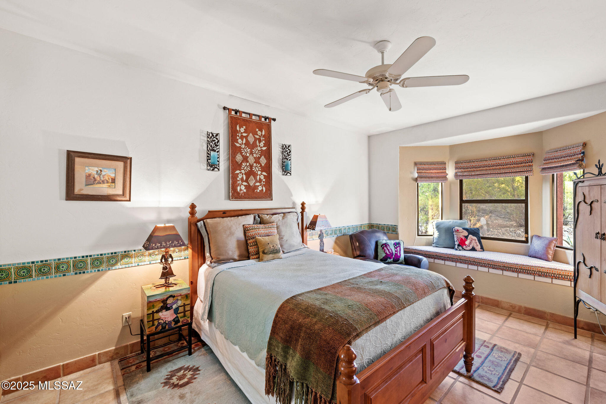 2315 N Avenida Sorgo