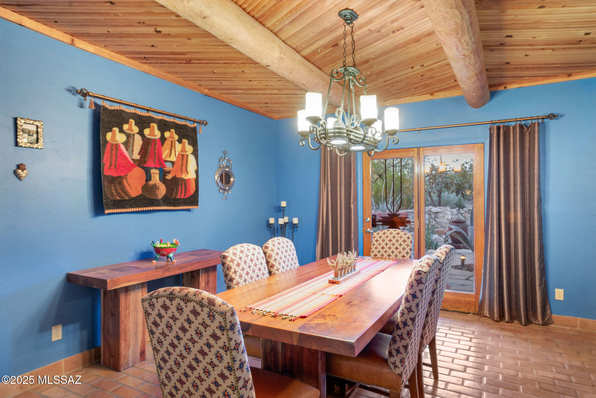 2315 N Avenida Sorgo