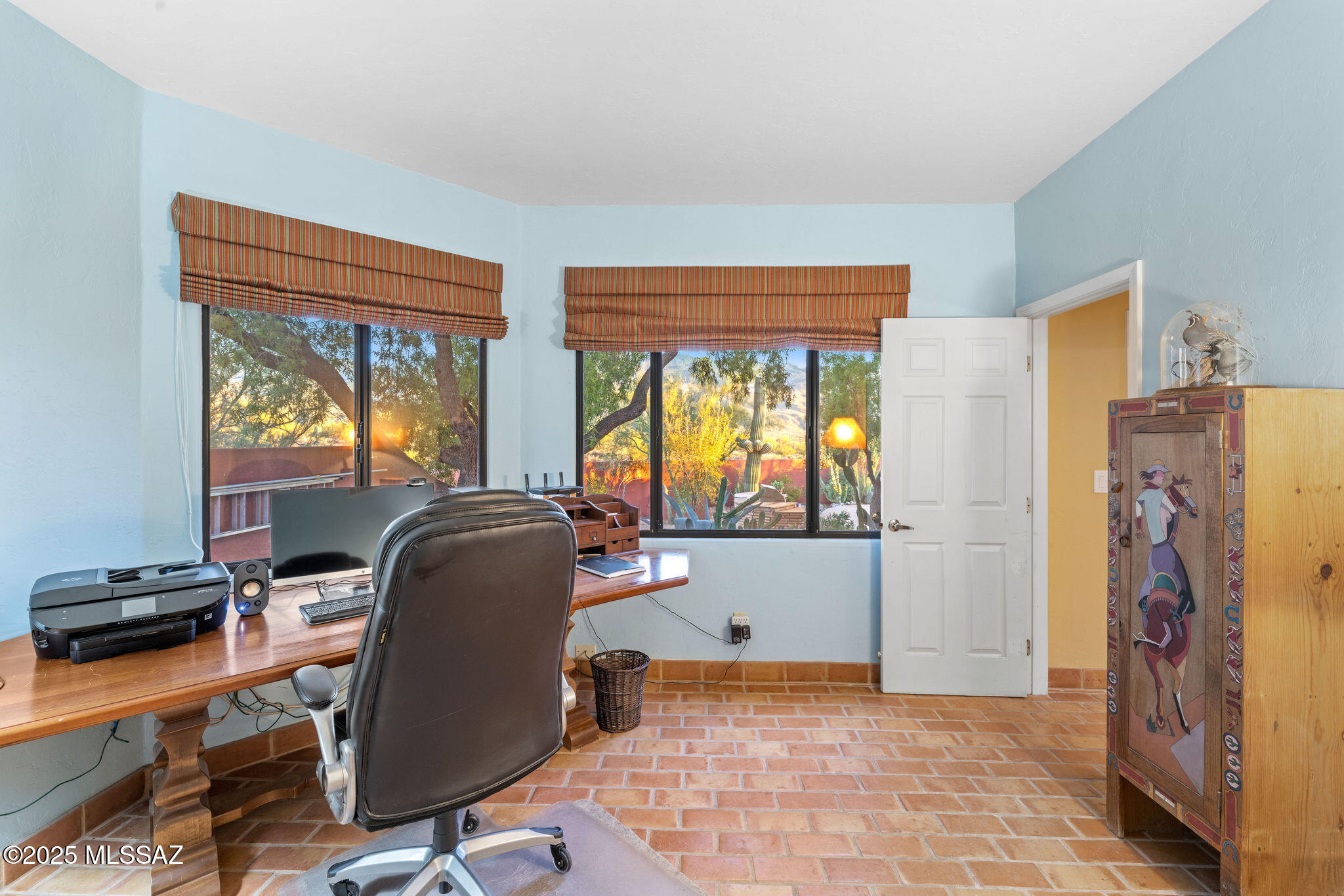 2315 N Avenida Sorgo