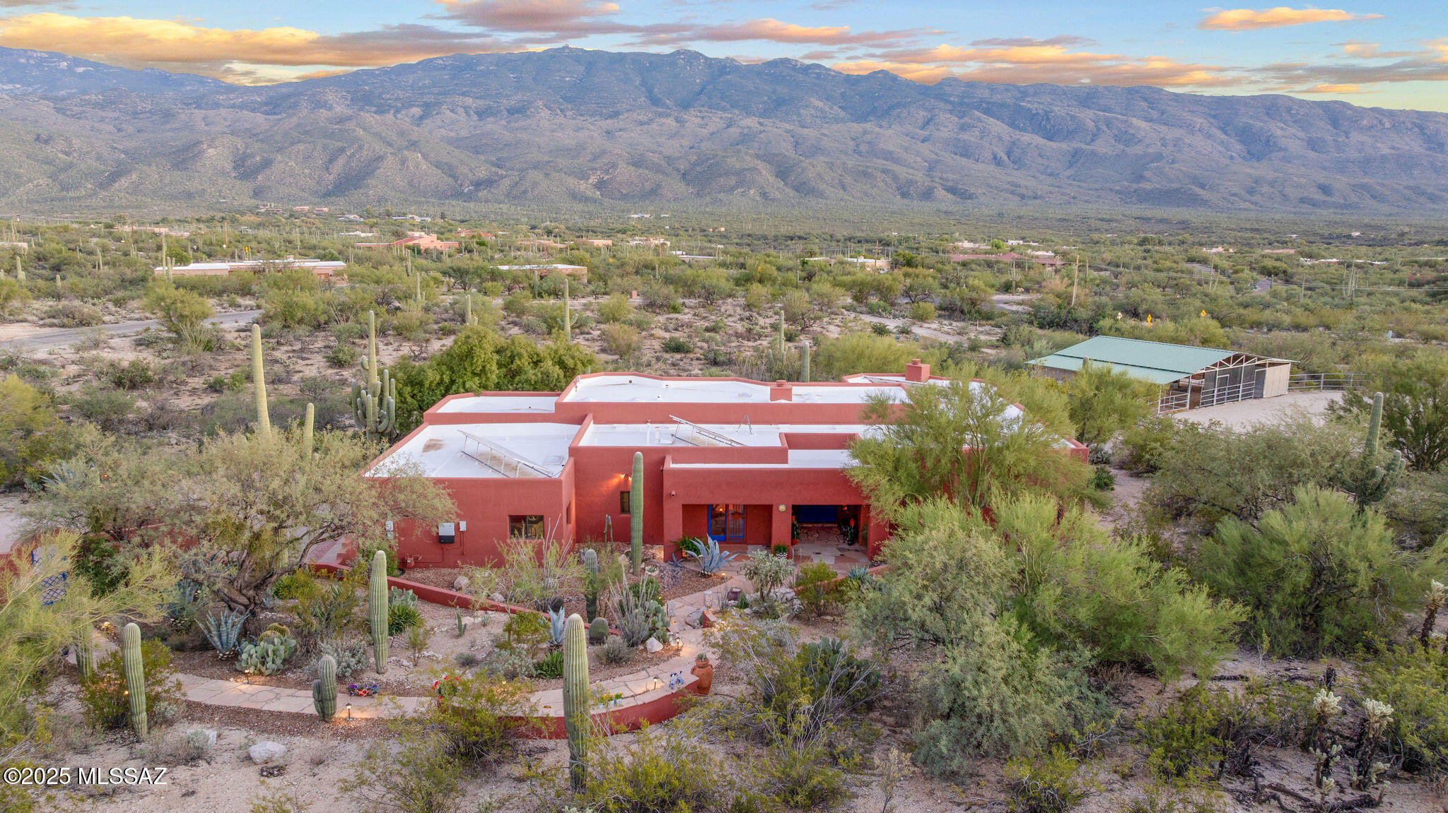 2315 N Avenida Sorgo