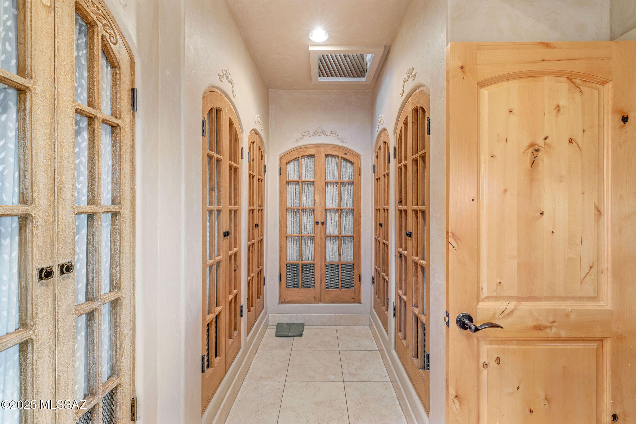 2315 N Avenida Sorgo