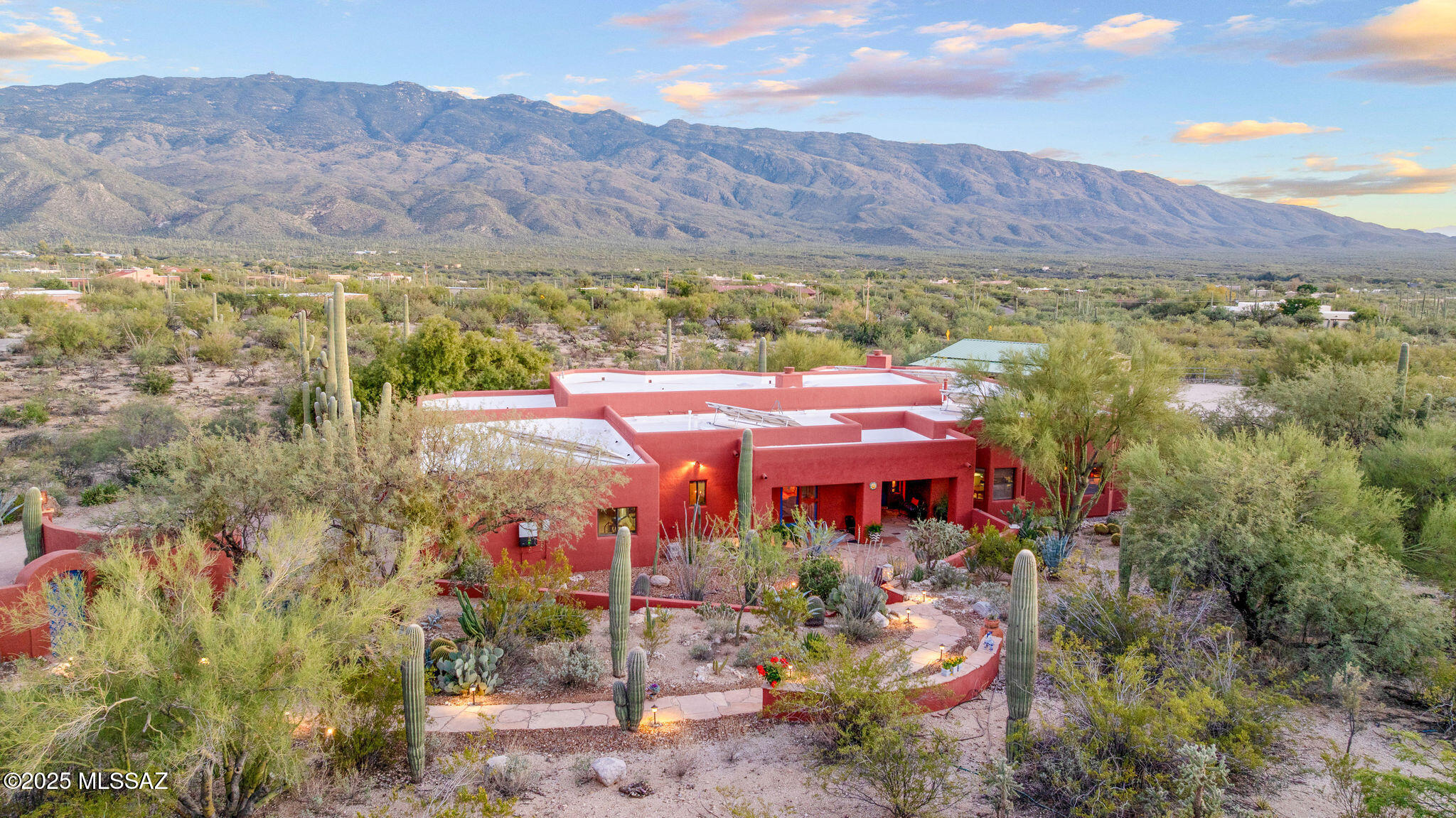 2315 N Avenida Sorgo