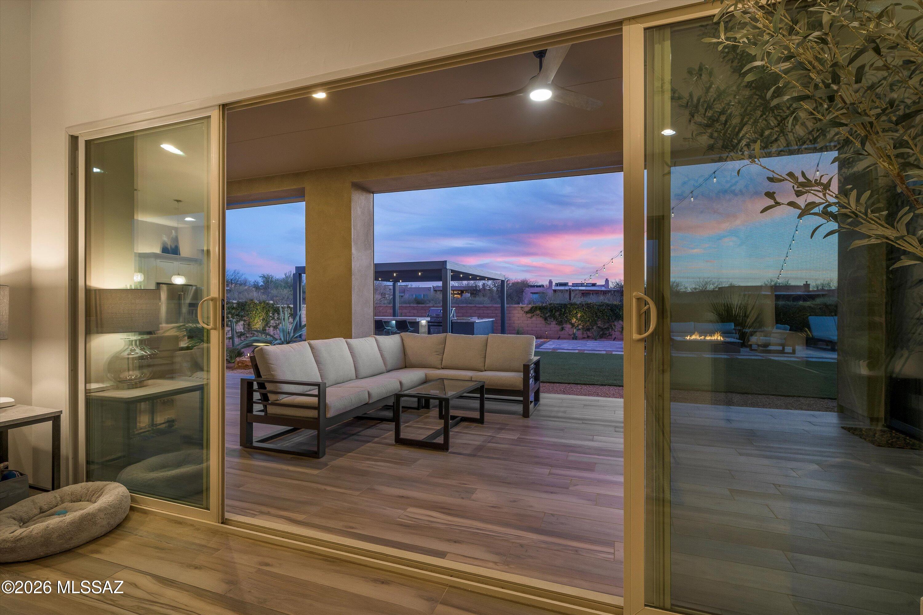 8786 E Placita Rio De Vidrio