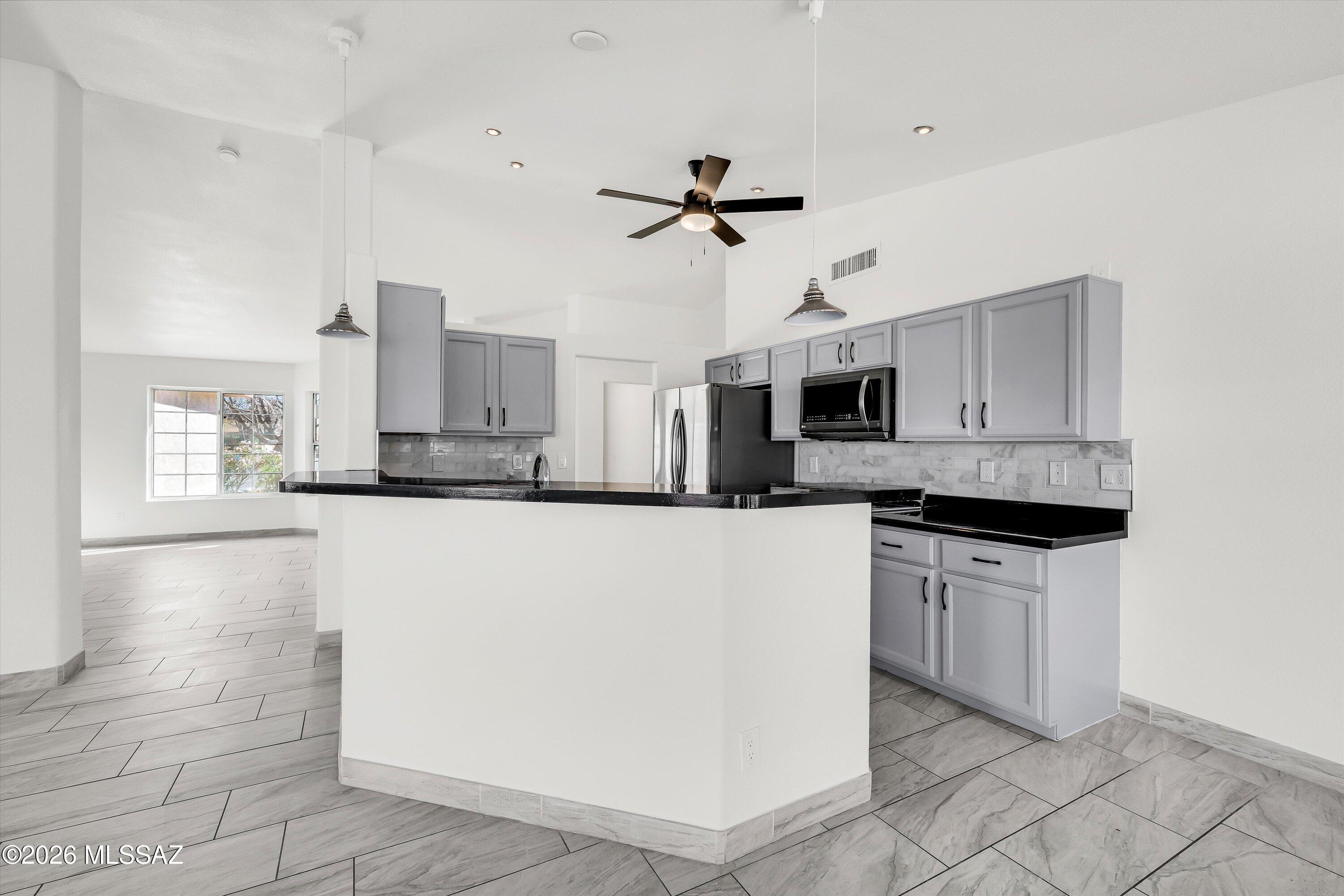 7784 S Danforth Avenue