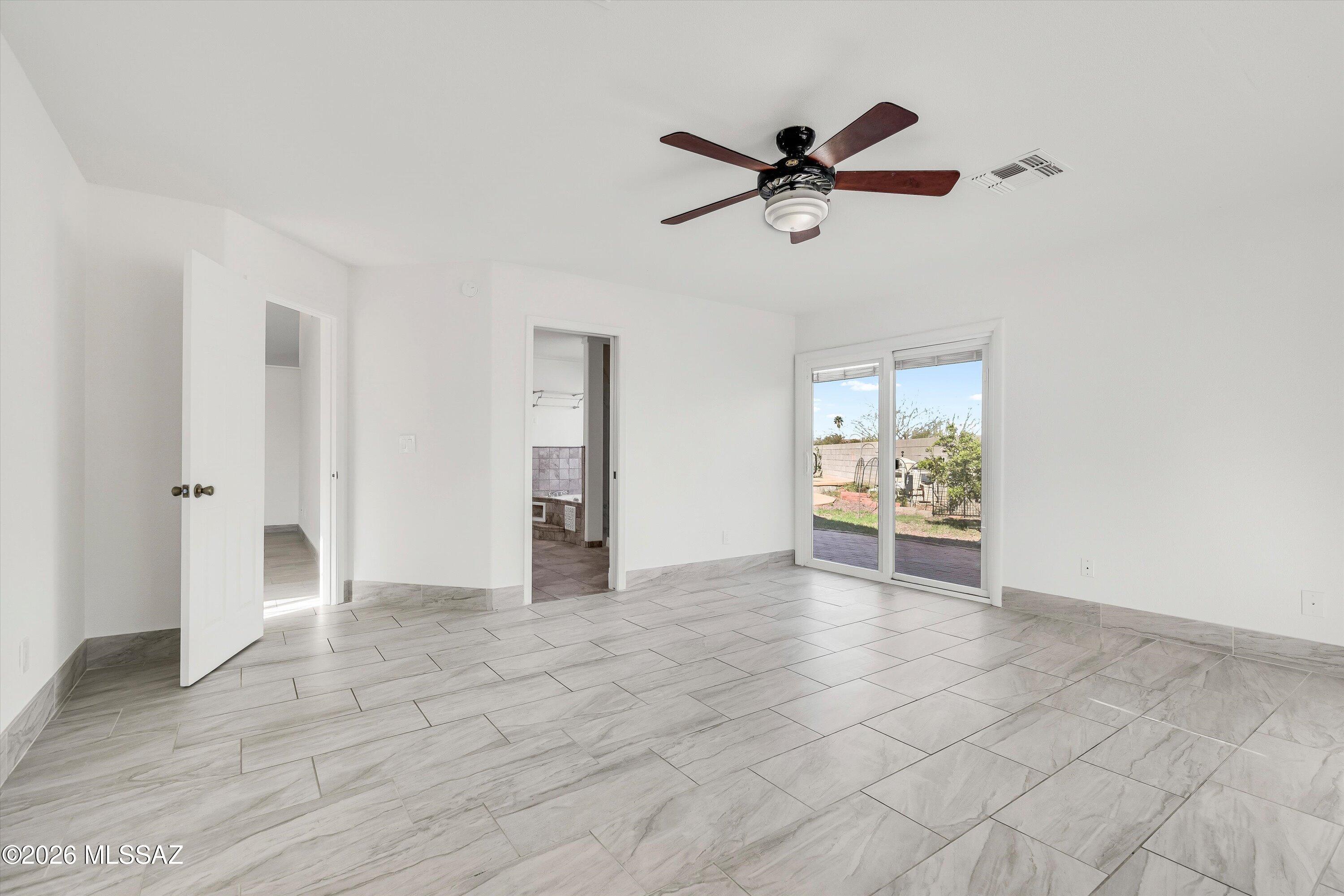 7784 S Danforth Avenue