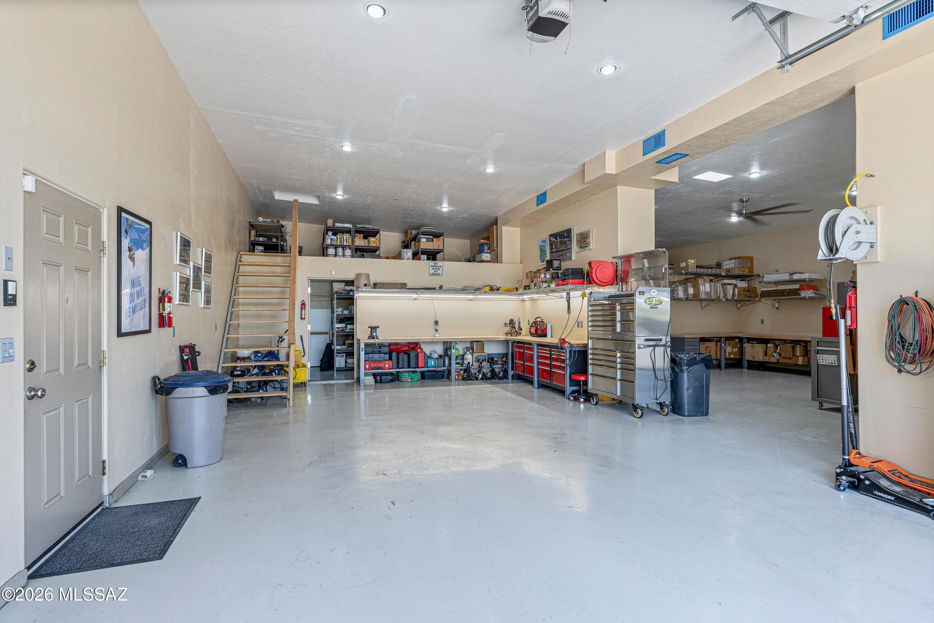 11160 E Golf Links Road