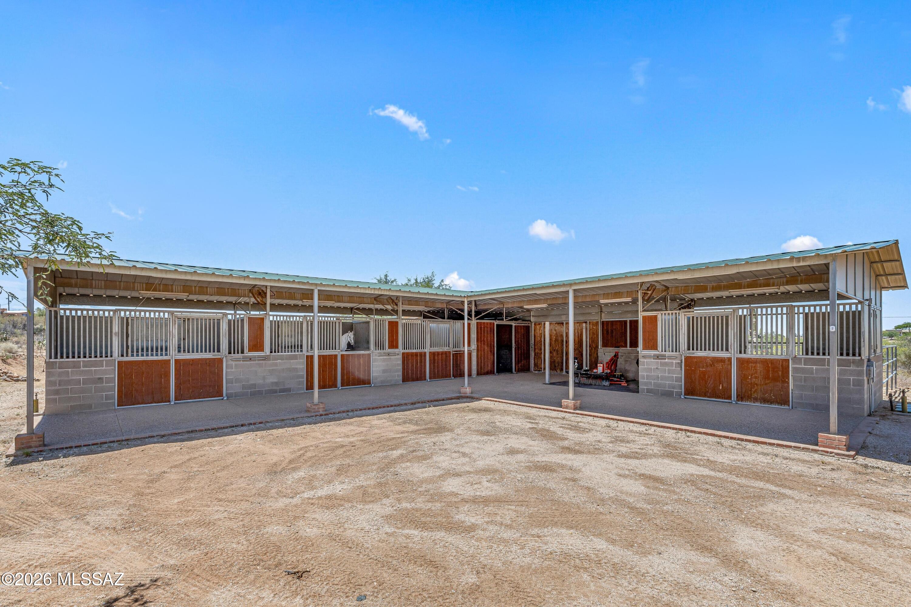 11160 E Golf Links Road