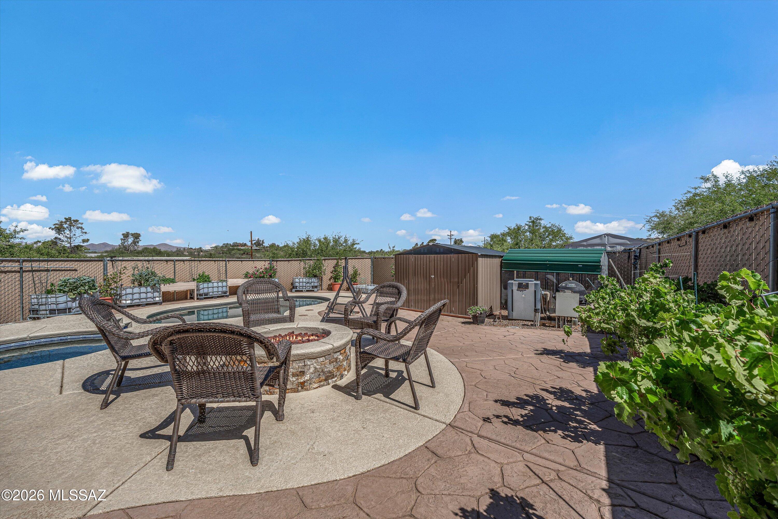 3535 E Thornberry Lane