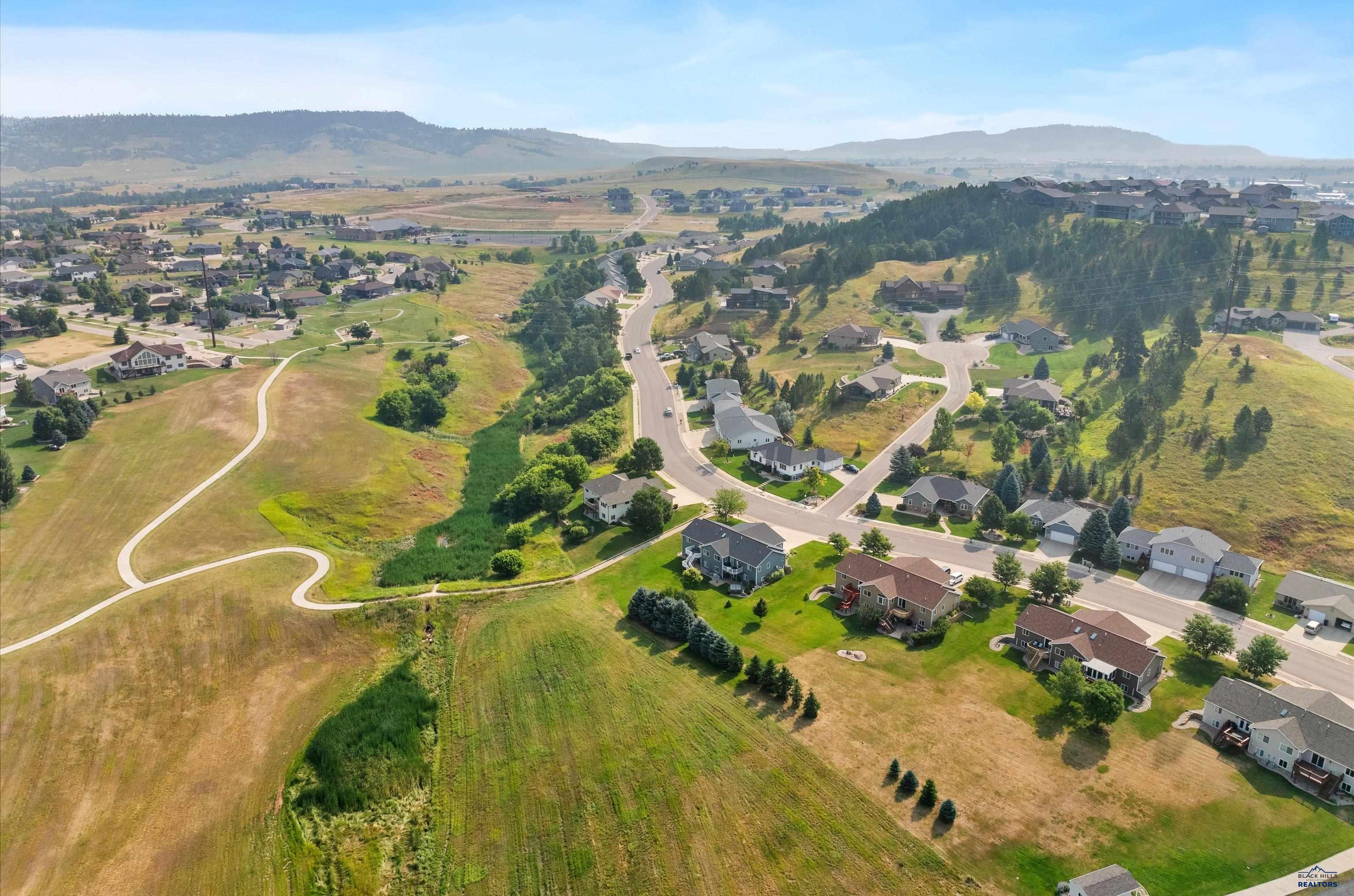 2112 WINDMILL DR