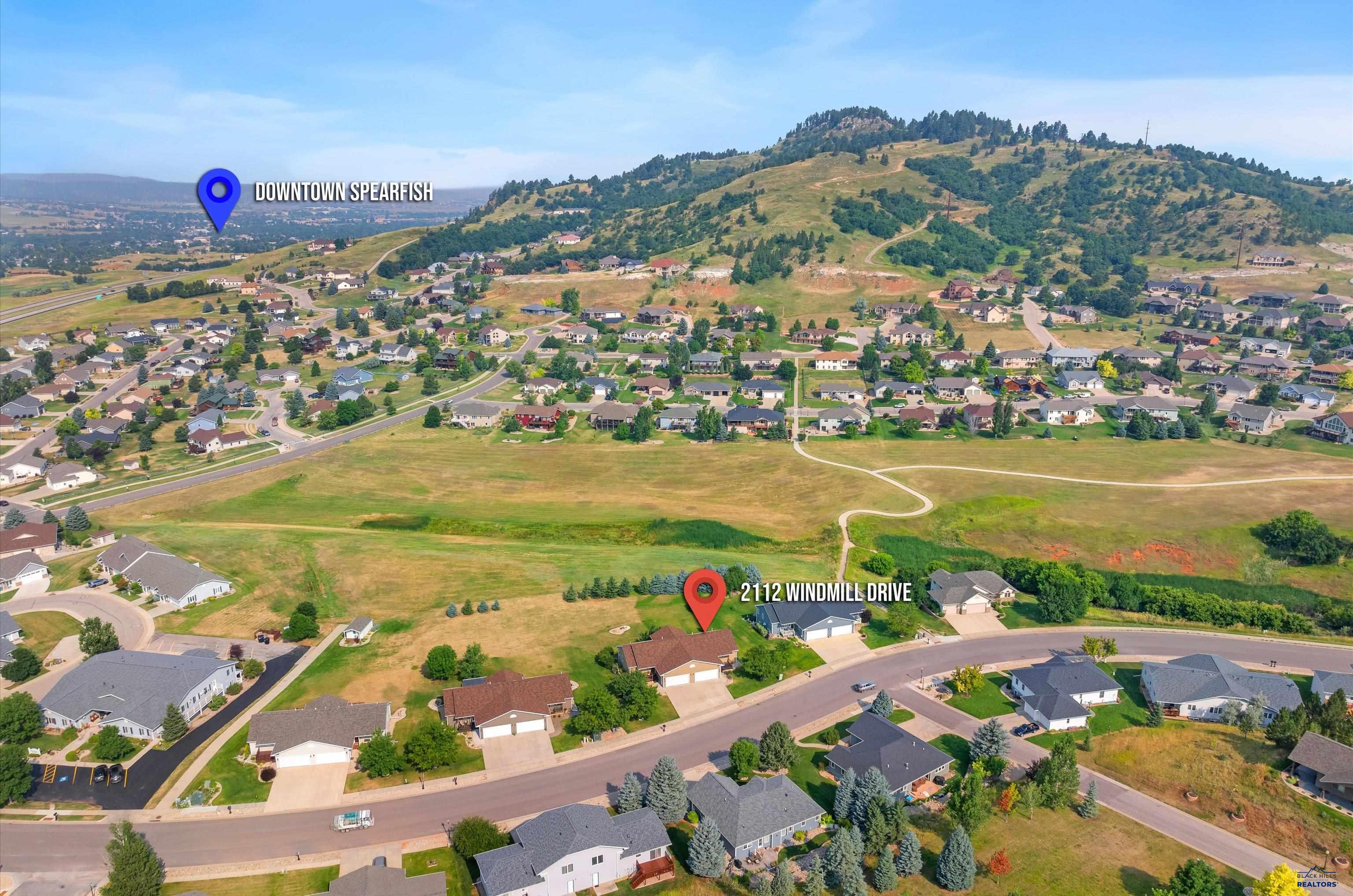 2112 WINDMILL DR