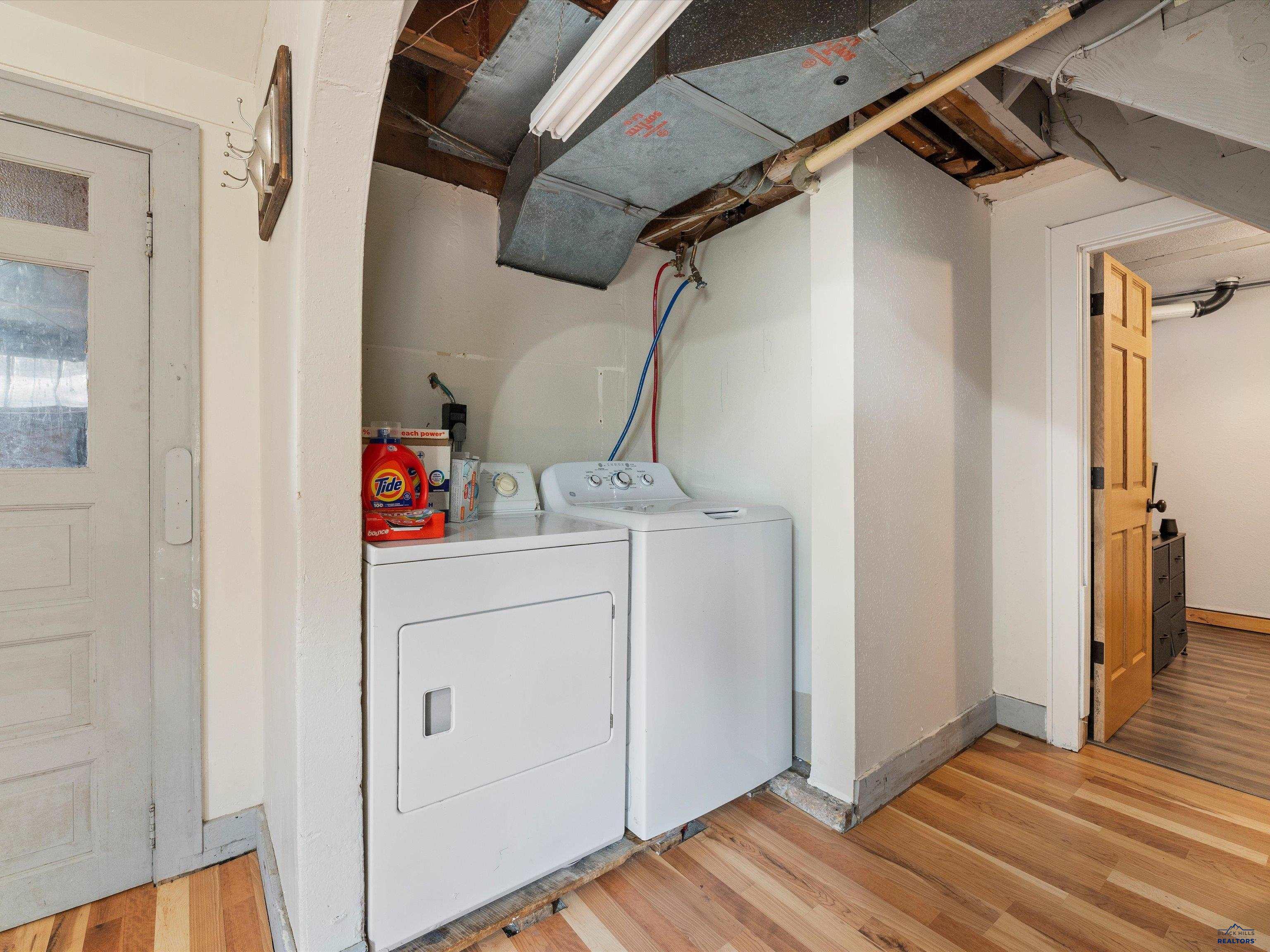 412 SPARK ST