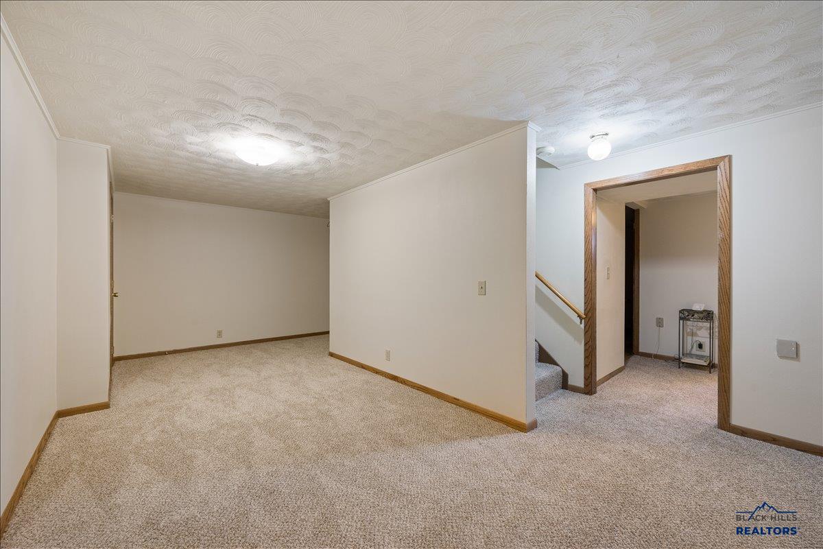 125 S 5TH ST