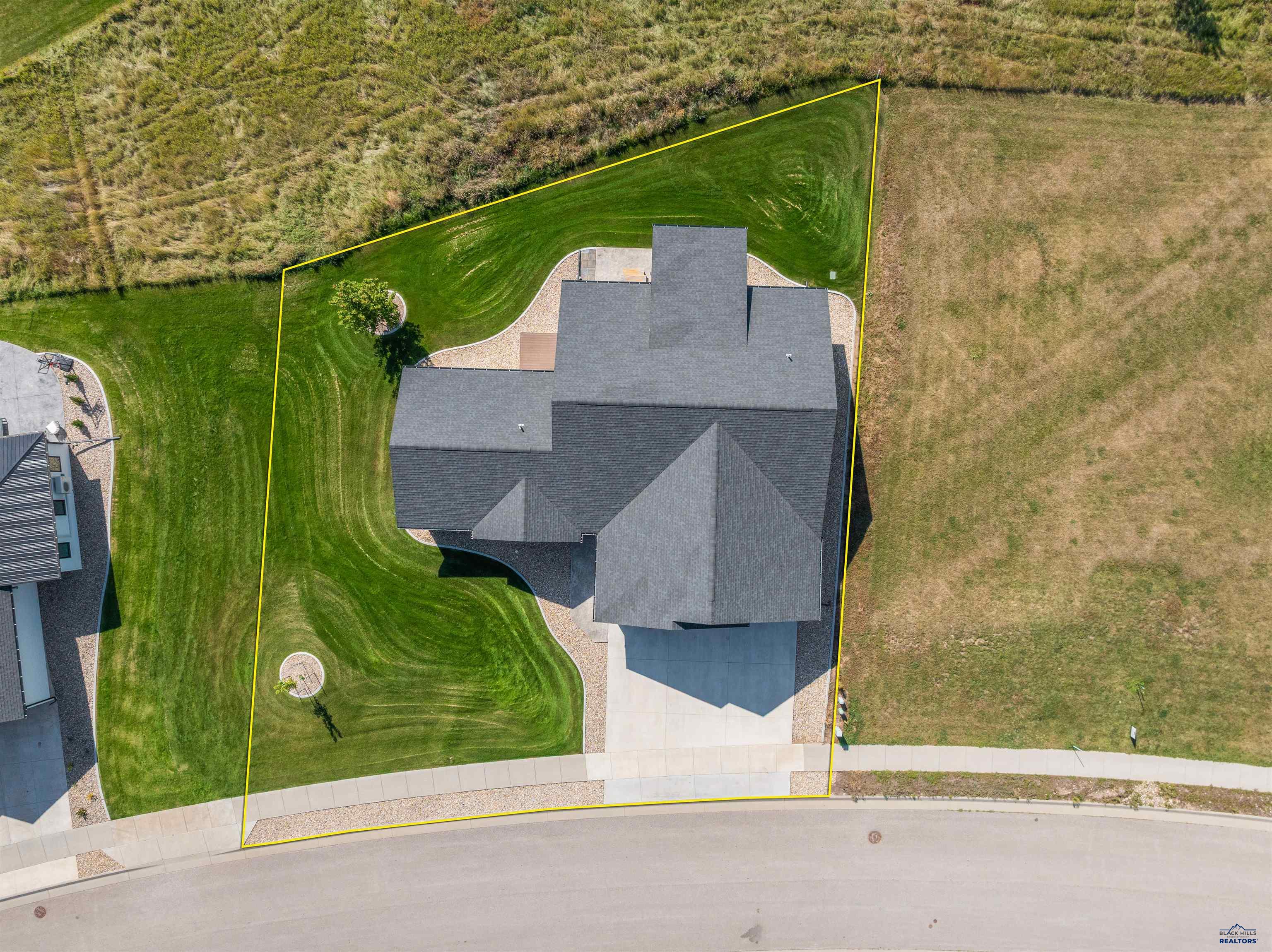 7935 BROOKS LOOP