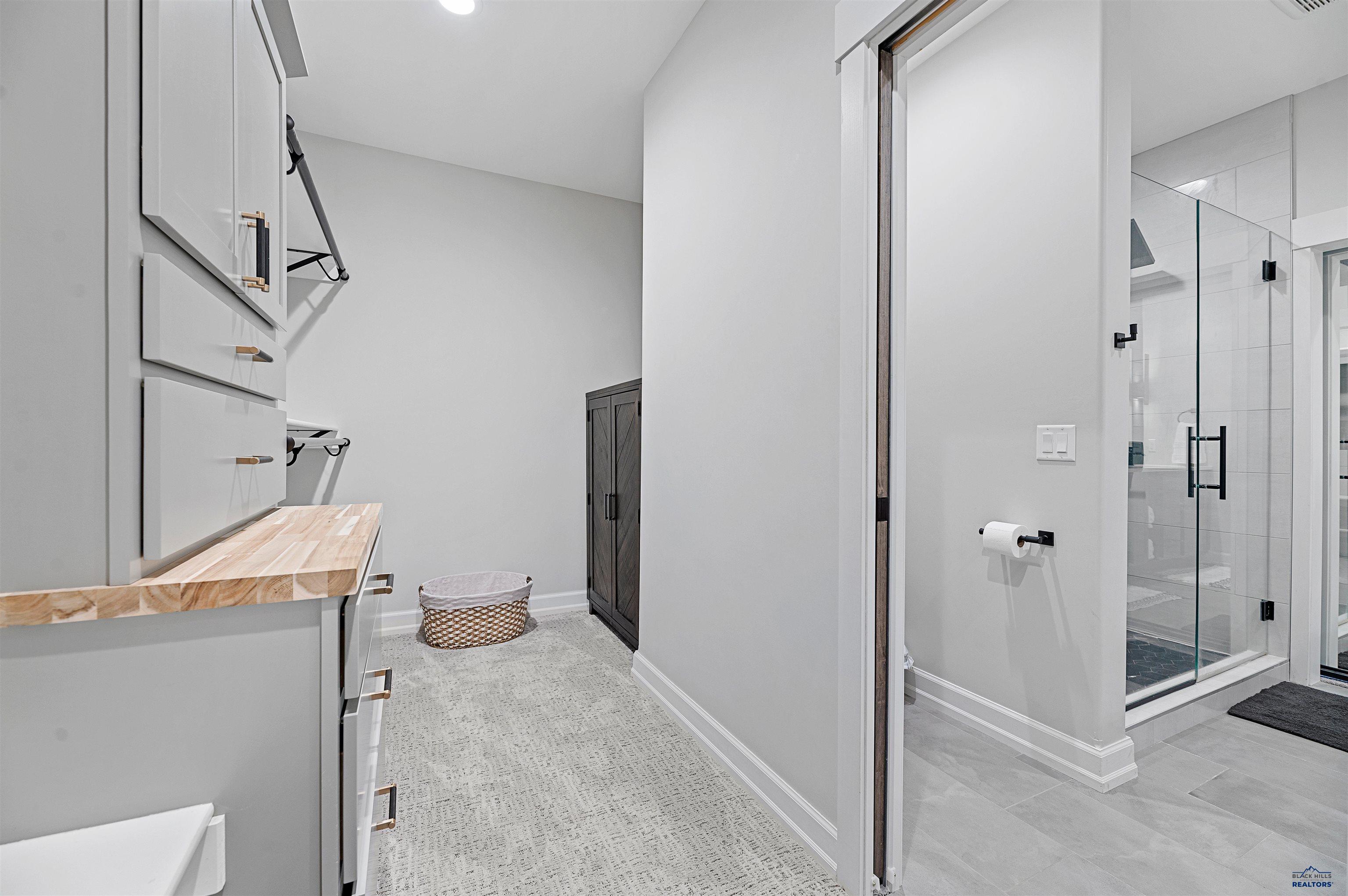 7935 BROOKS LOOP