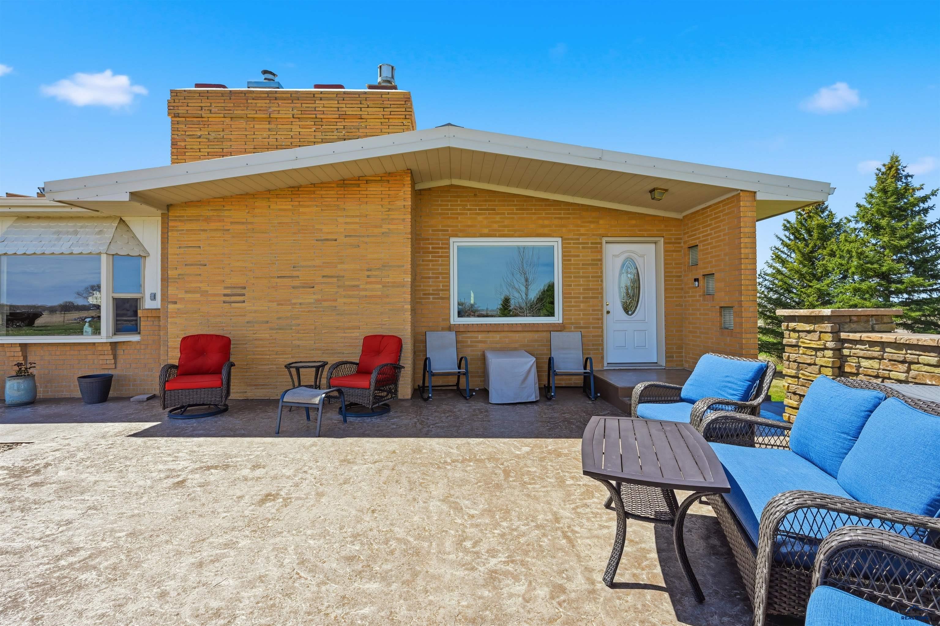 11359 HWY 212