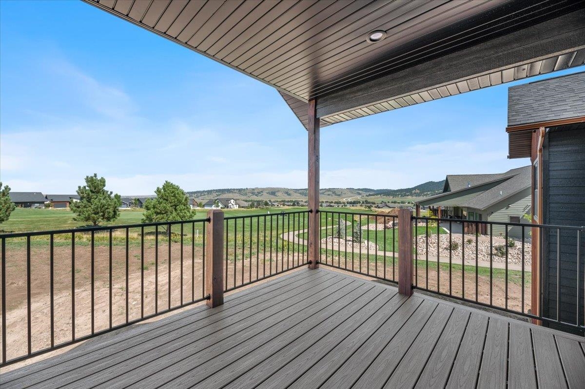 7714 Brooks Loop