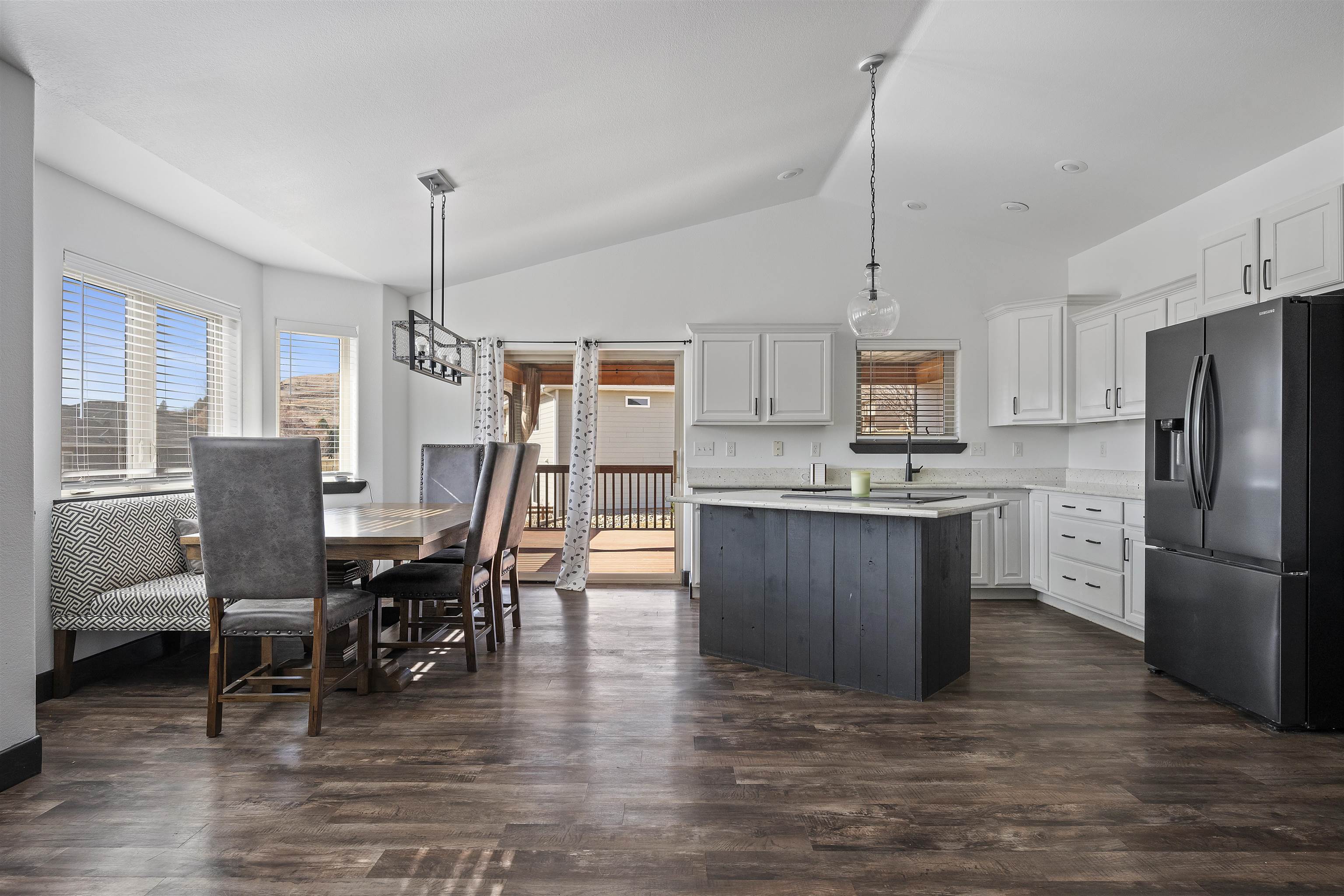 2312 Blue Bell Loop