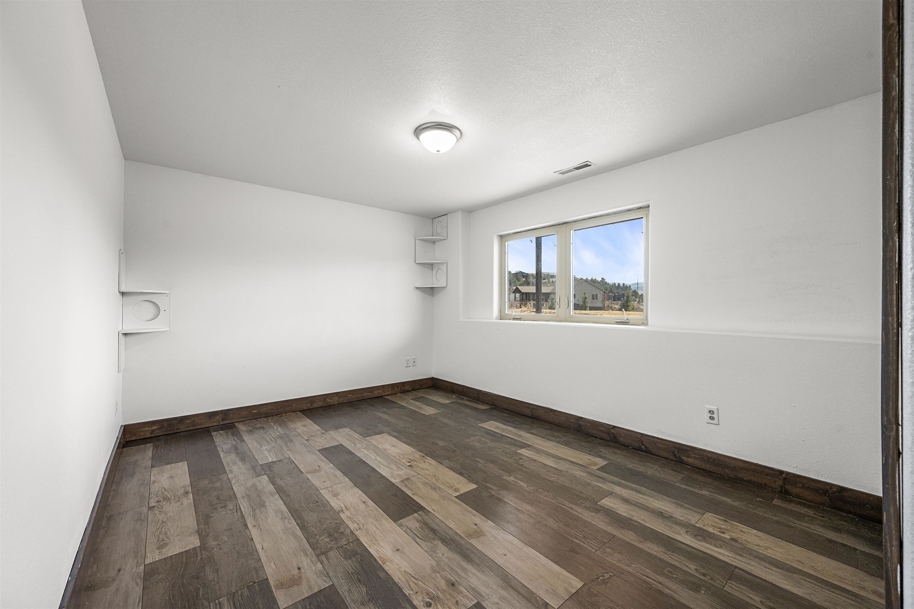 2312 Blue Bell Loop