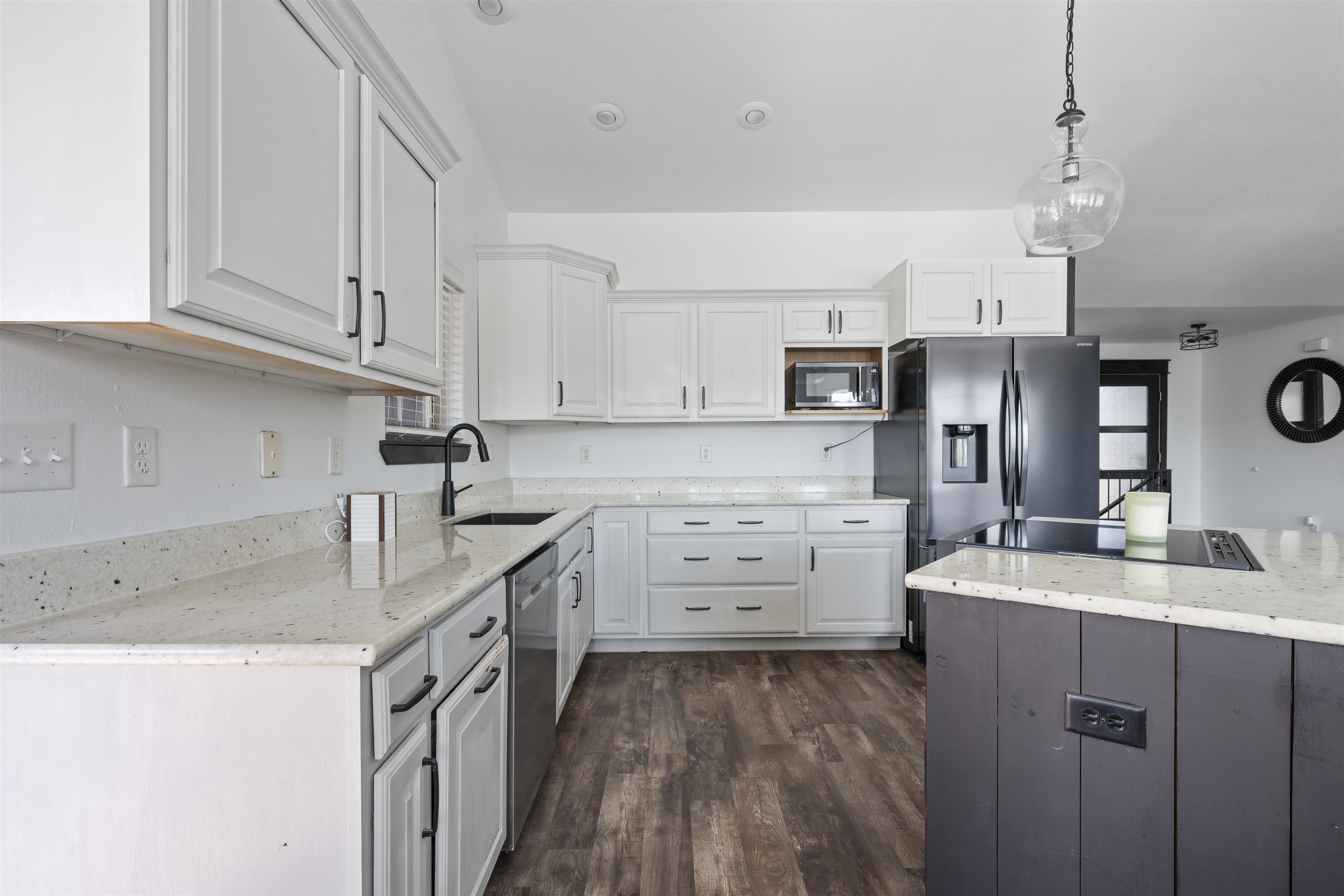 2312 Blue Bell Loop