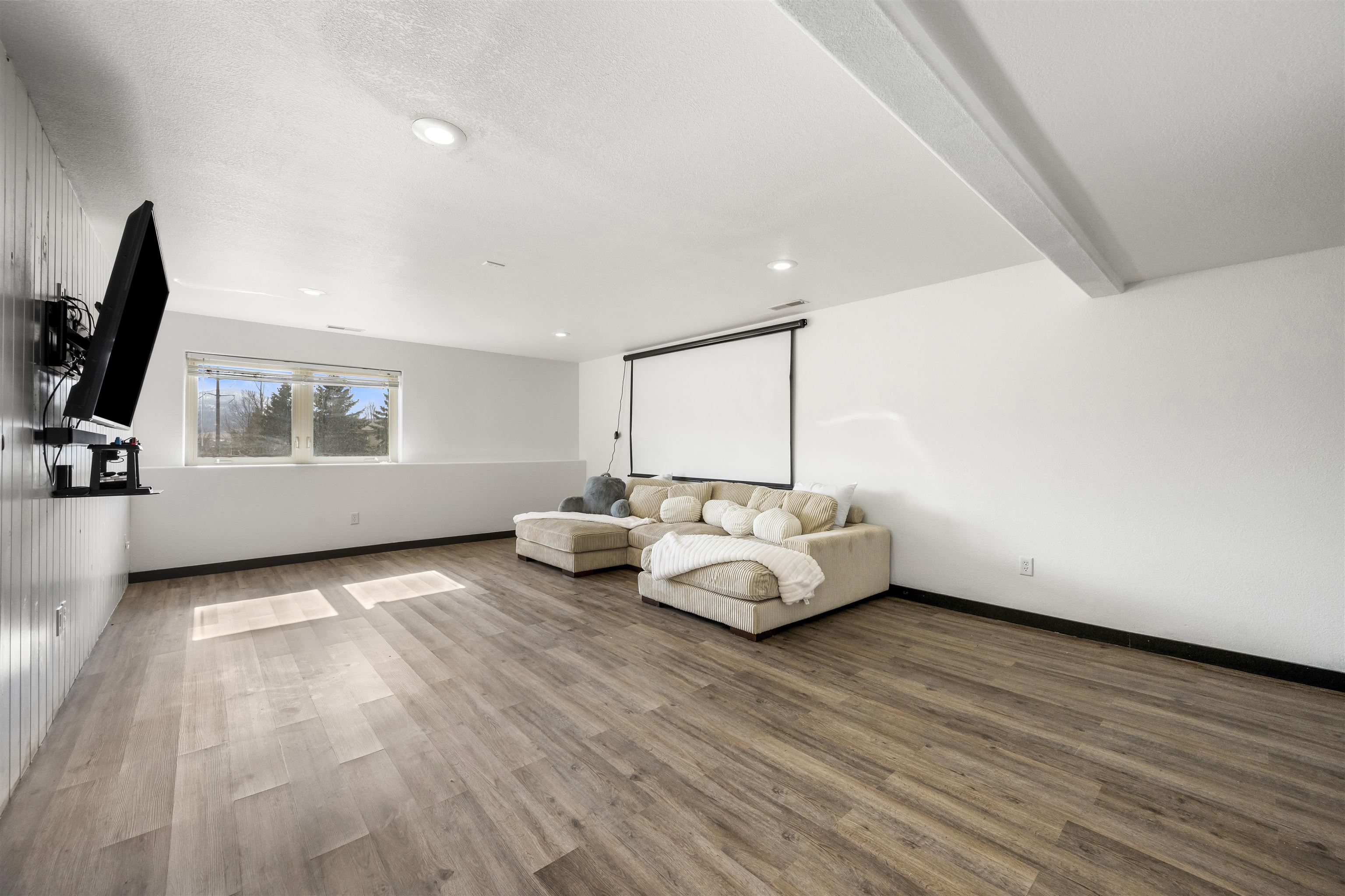 2312 Blue Bell Loop