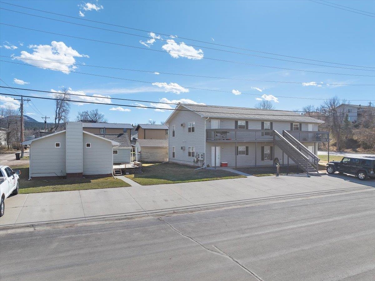 635 & 639 W Mason Street