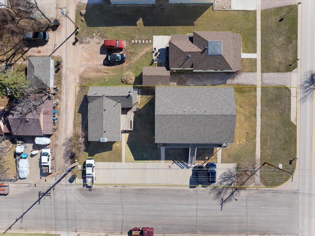635 & 639 W Mason Street