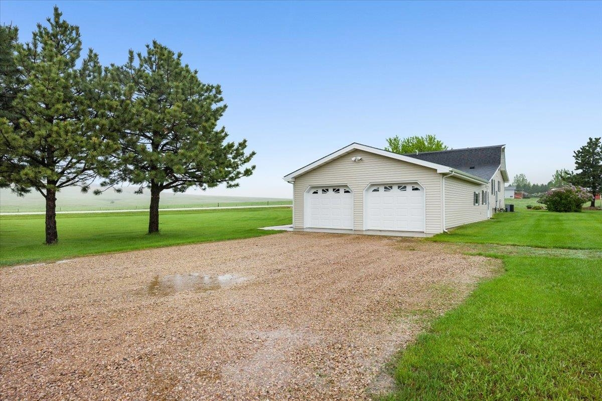 821 N Rainbow Road