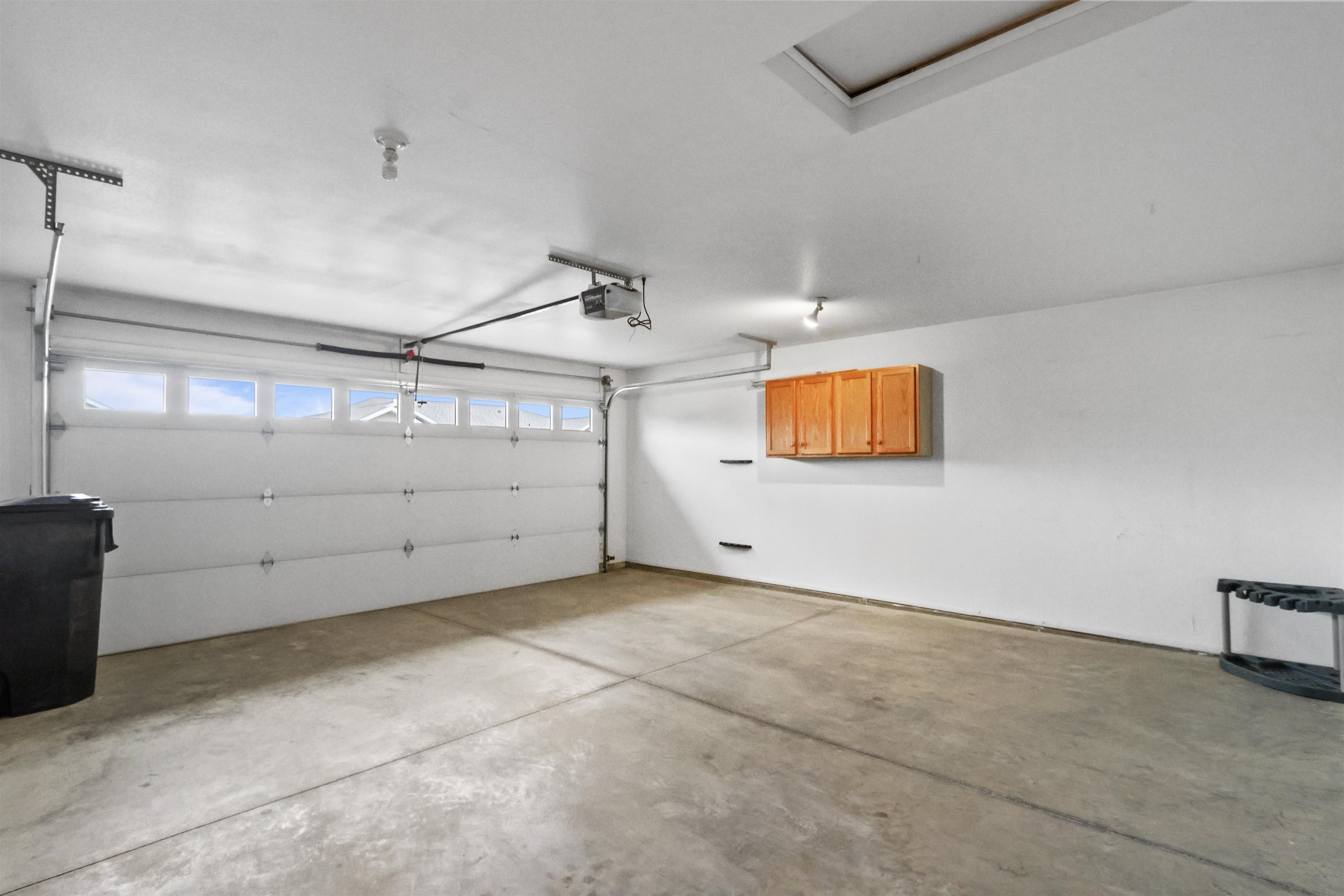1225 Silverbrook Lane