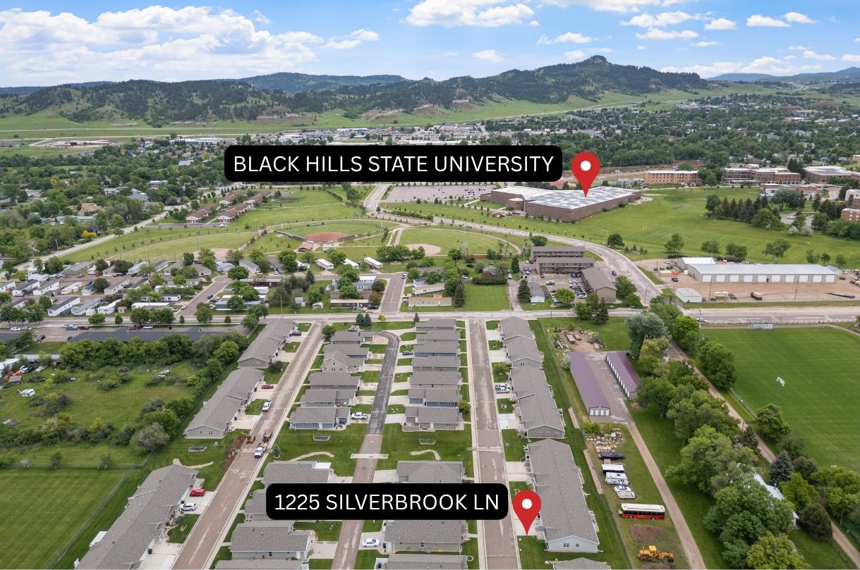 1225 Silverbrook Lane