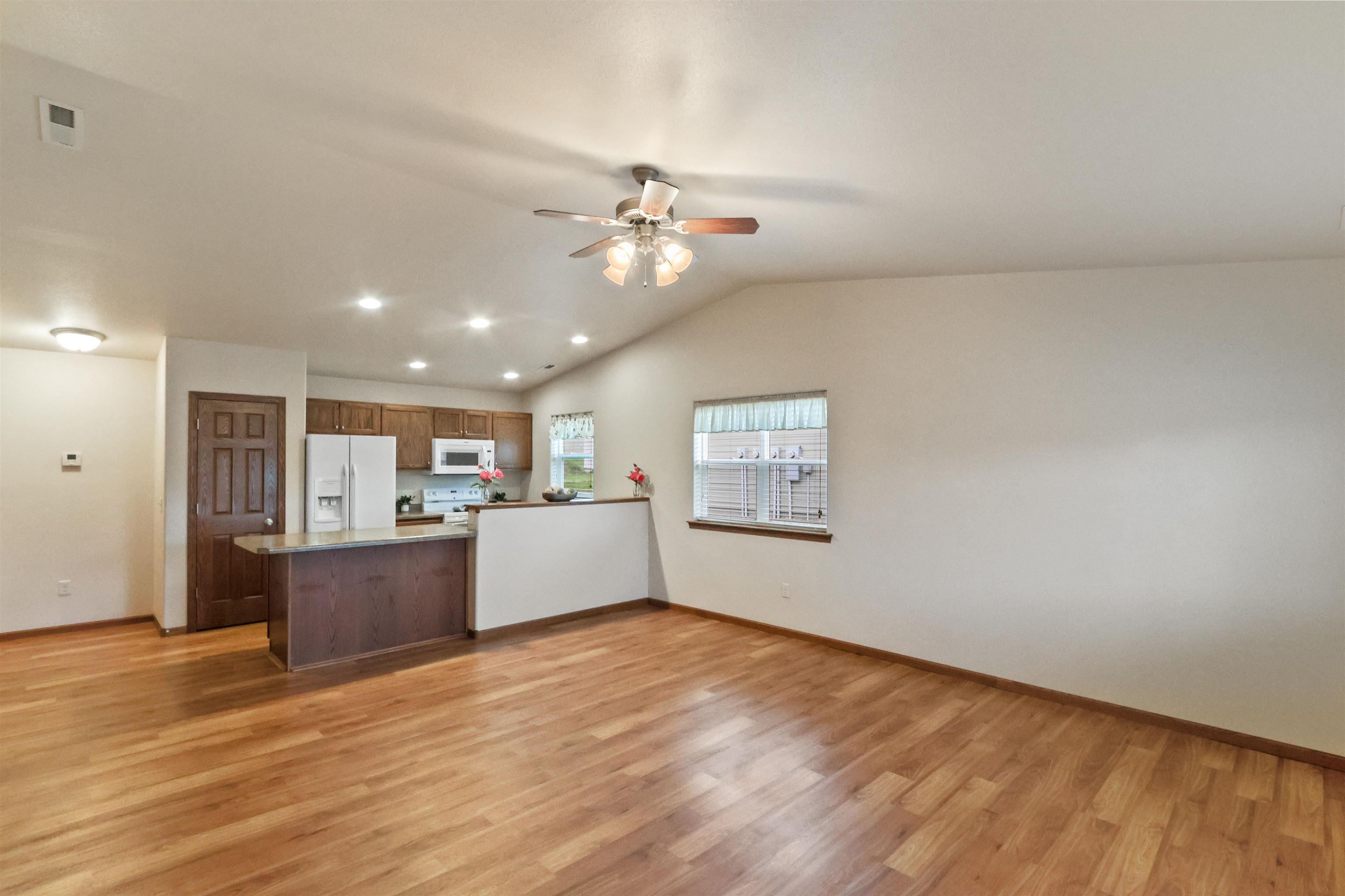 1225 Silverbrook Lane