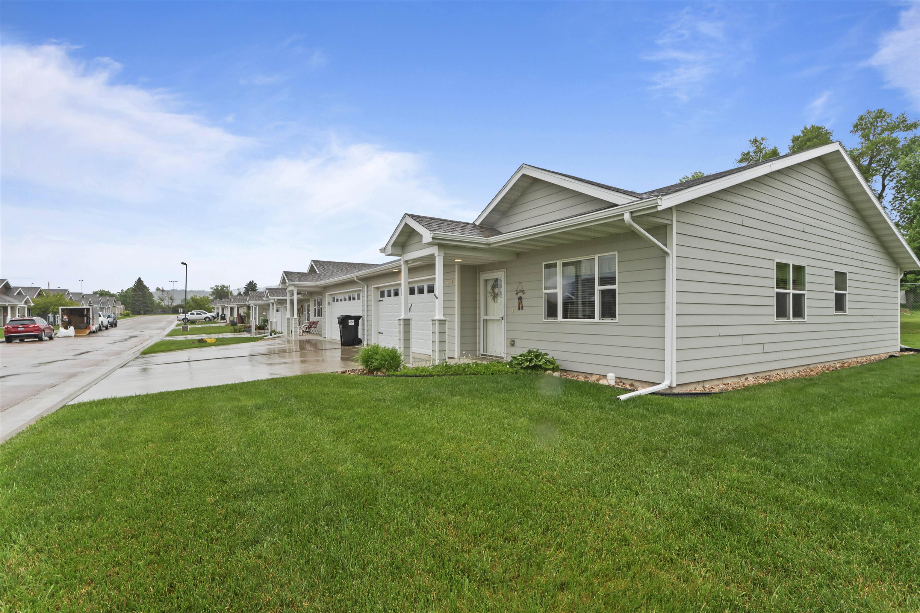 1225 Silverbrook Lane
