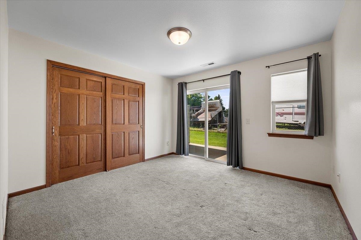 1233 Silverbrook Lane