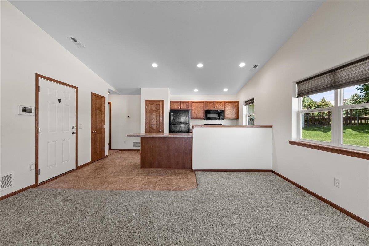 1233 Silverbrook Lane