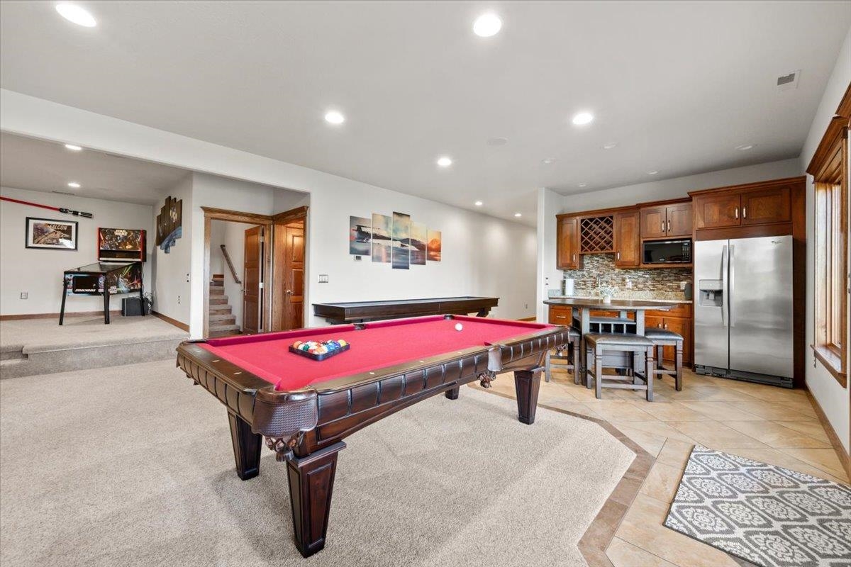 2430 Woodland Loop