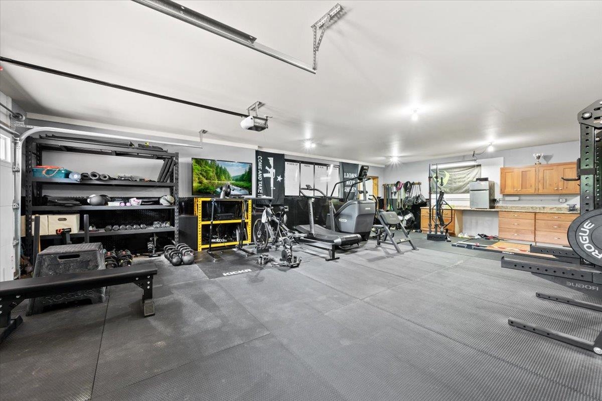 2430 Woodland Loop