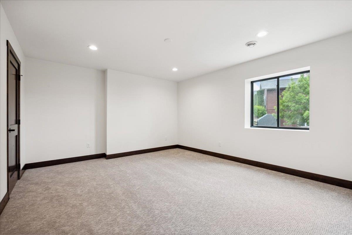 2431 Malibu Loop