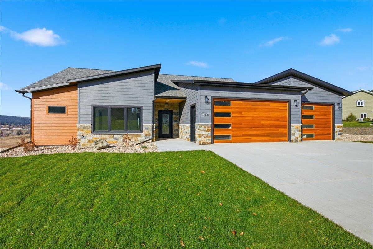 2431 Malibu Loop