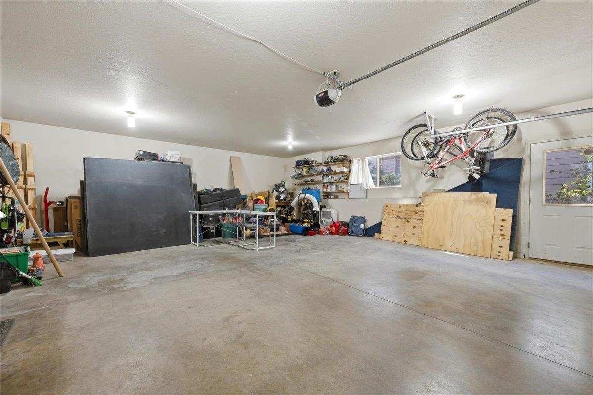 2206 Buena Vista Drive