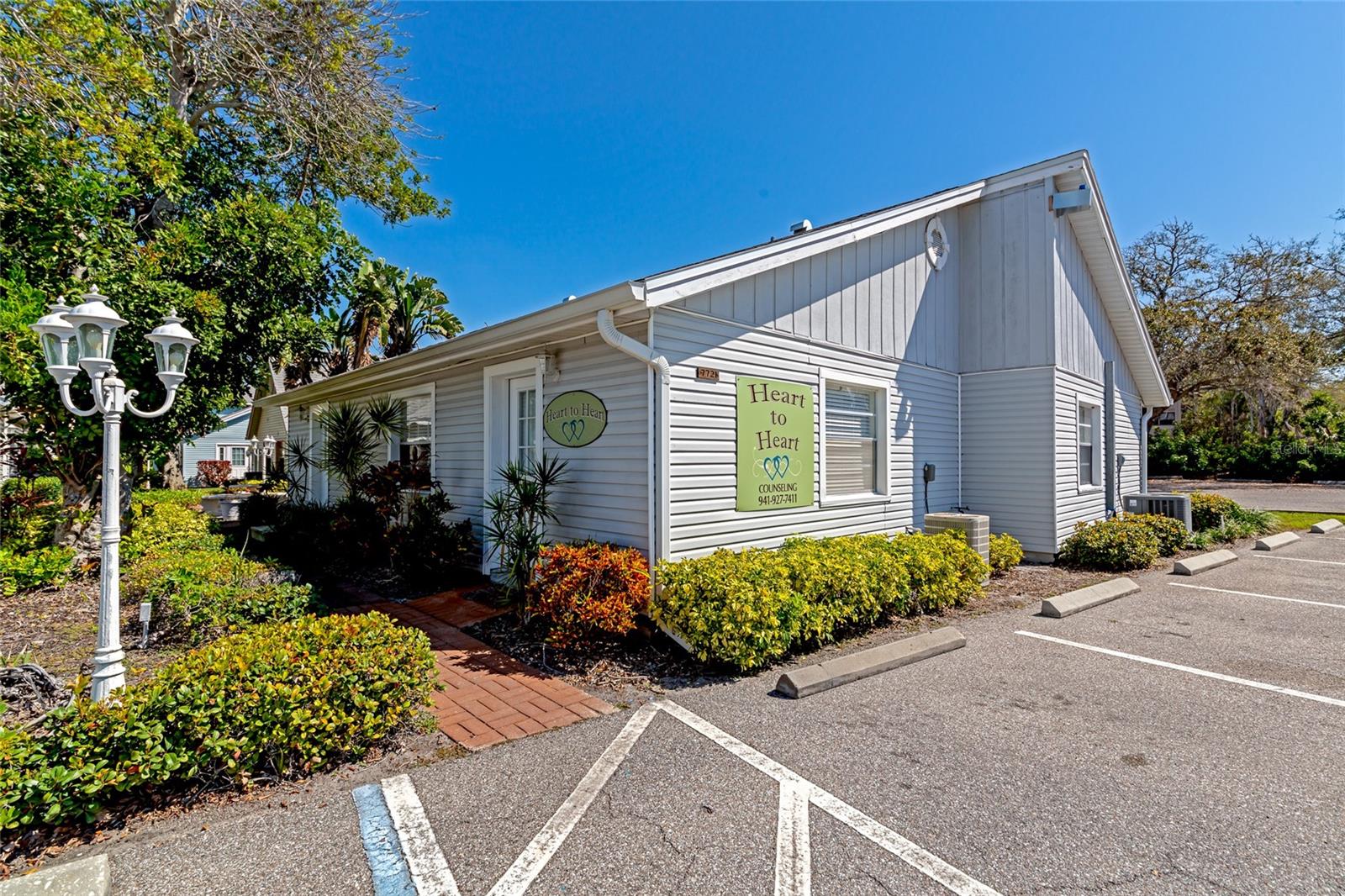 7721 HOLIDAY DRIVE Unit: 8