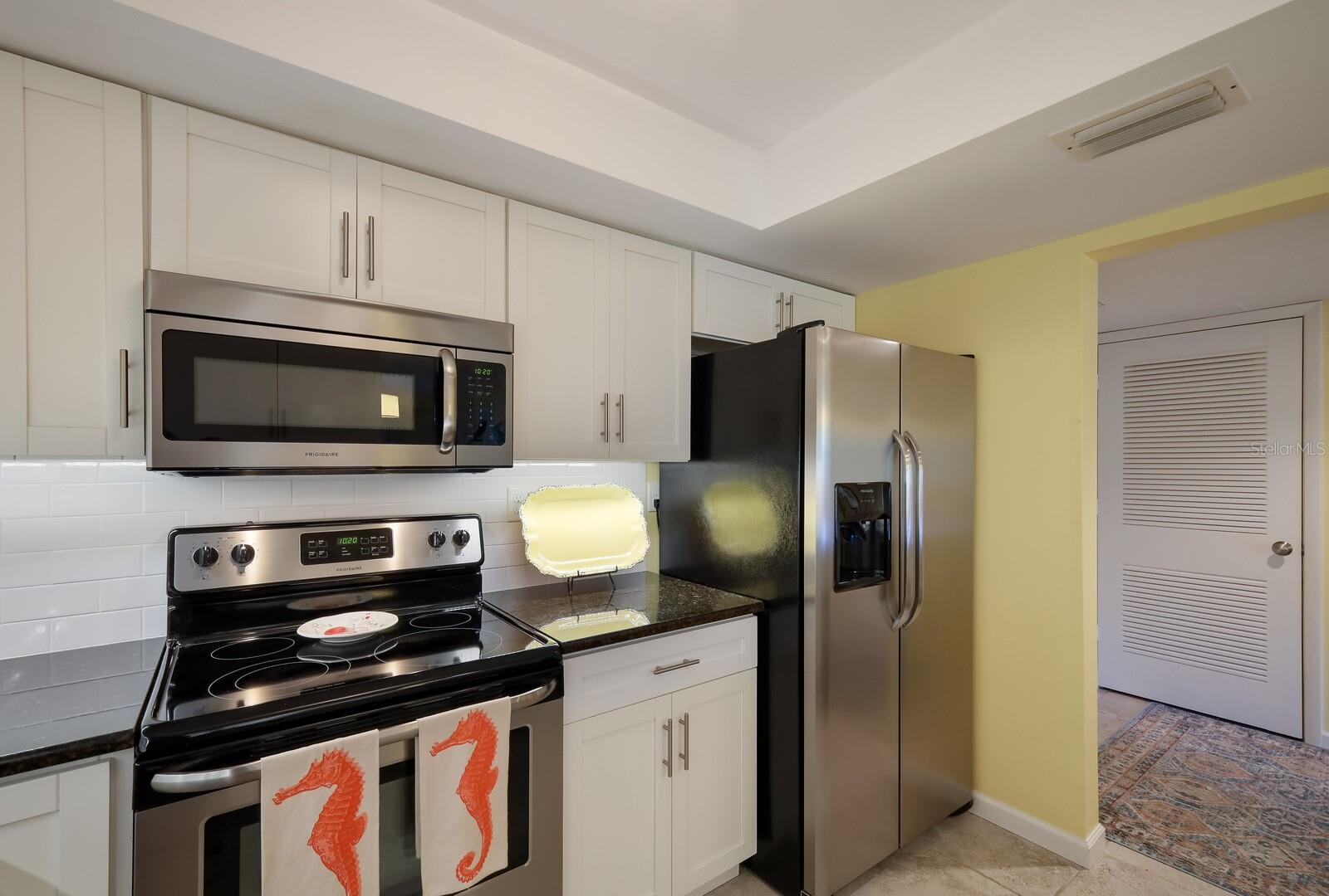 2055 GULF OF MEXICO DRIVE Unit: G2-104