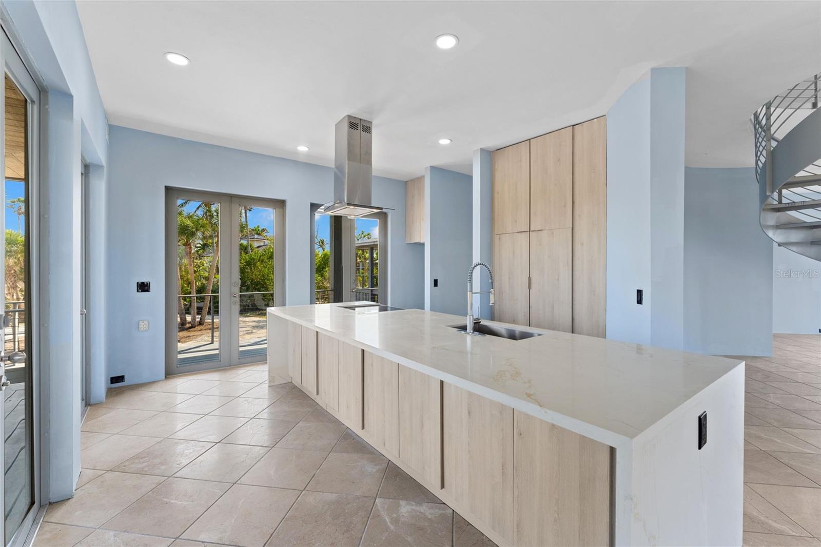 4150 DINGMAN DR