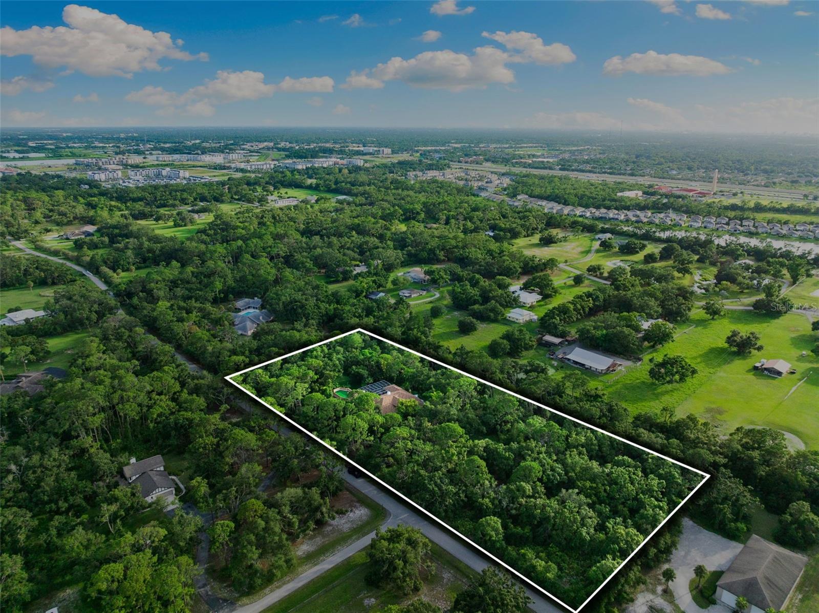 1343 RANCHERO DR