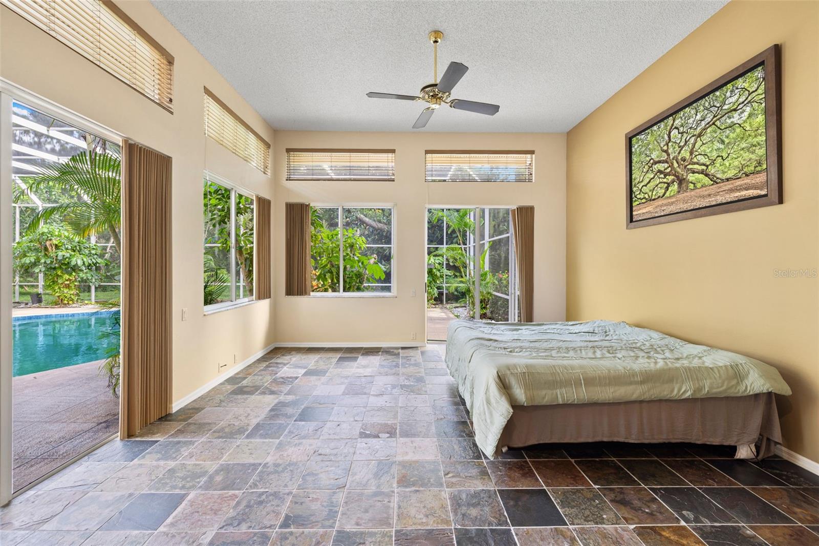 1343 RANCHERO DR