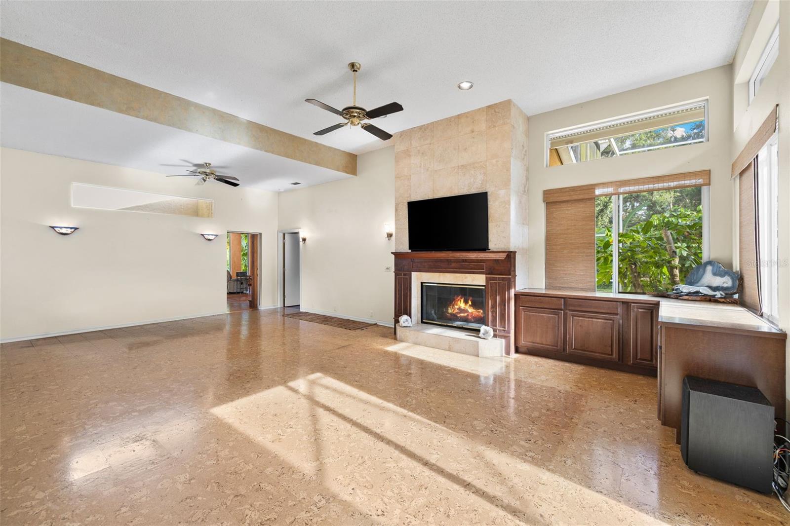 1343 RANCHERO DR